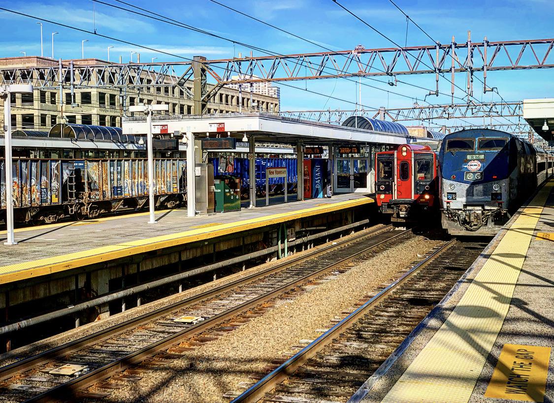New Haven Line M8 and Shore Line East at New Haven’s Union Station r/trains