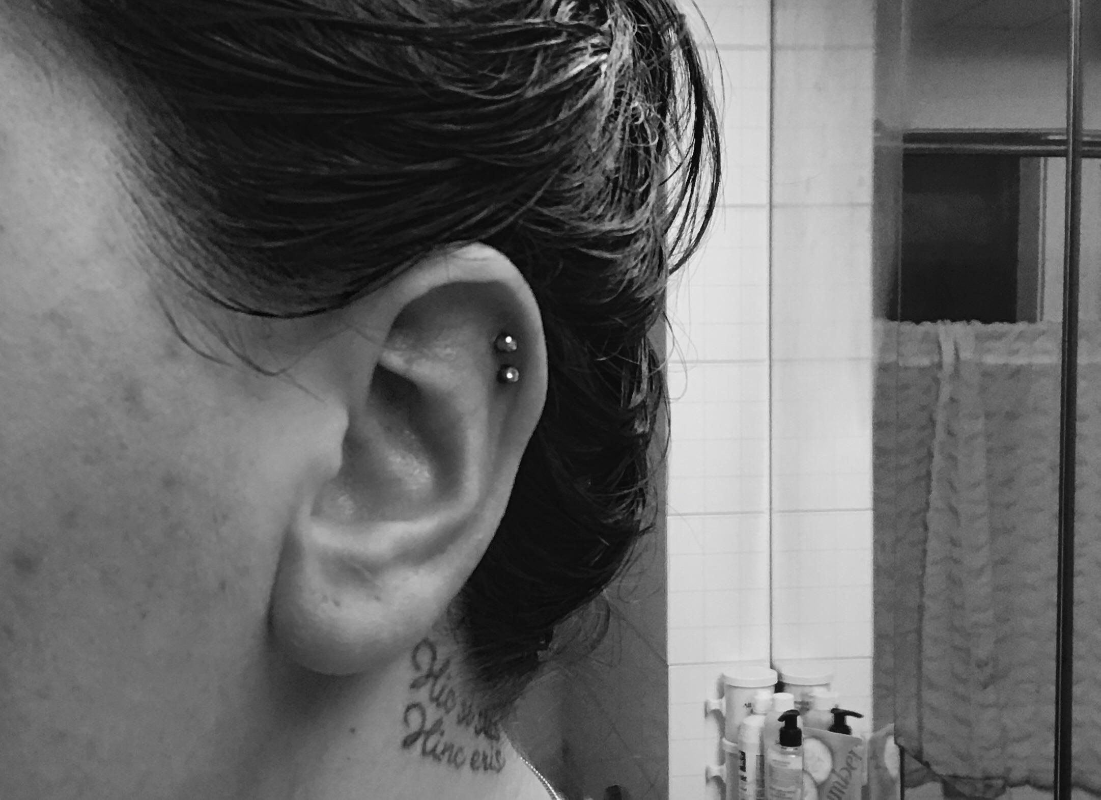 Finally conquered my fear of needle piercings and got a double helix. I