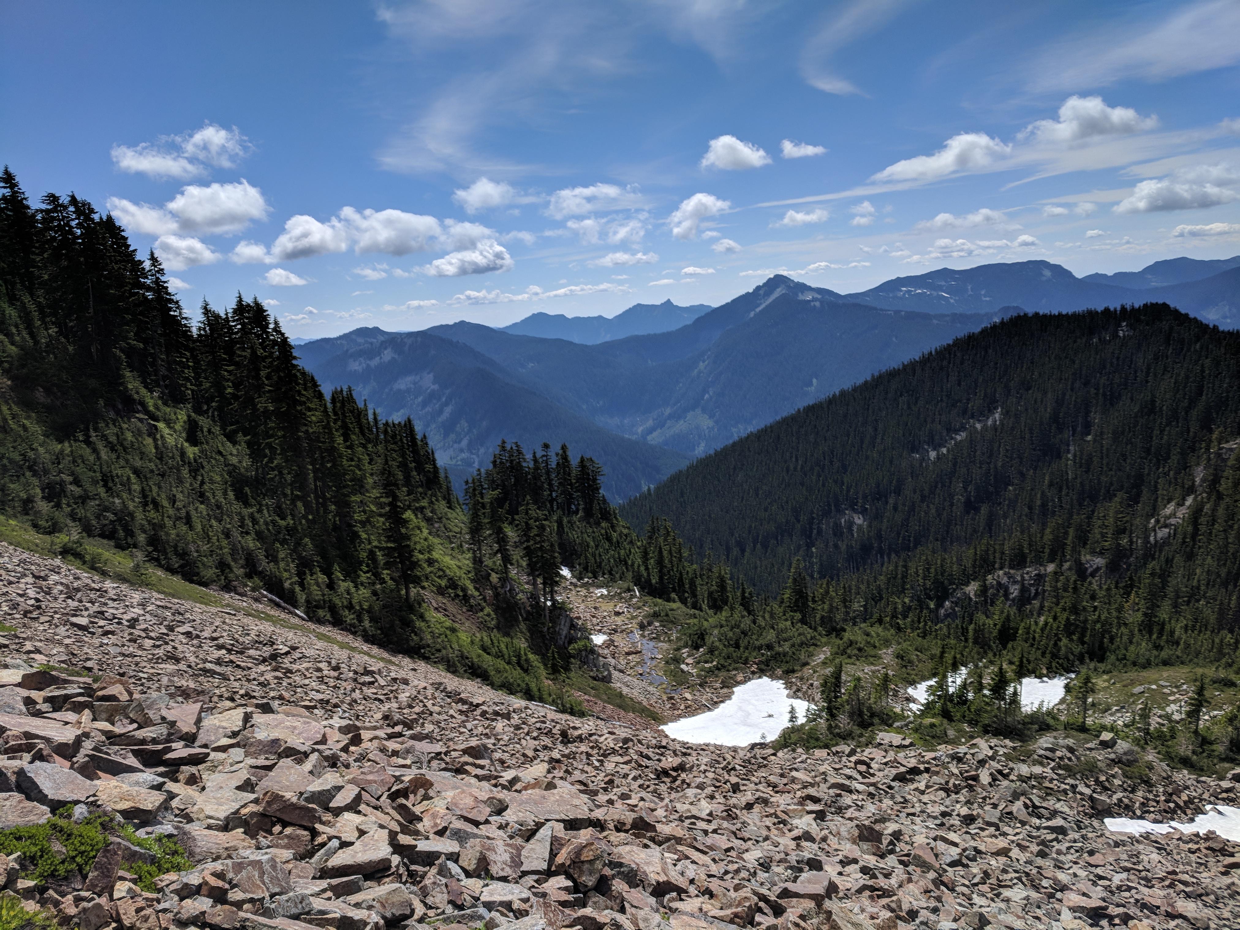 Cascade Mountains, Washington State. r/CampingandHiking