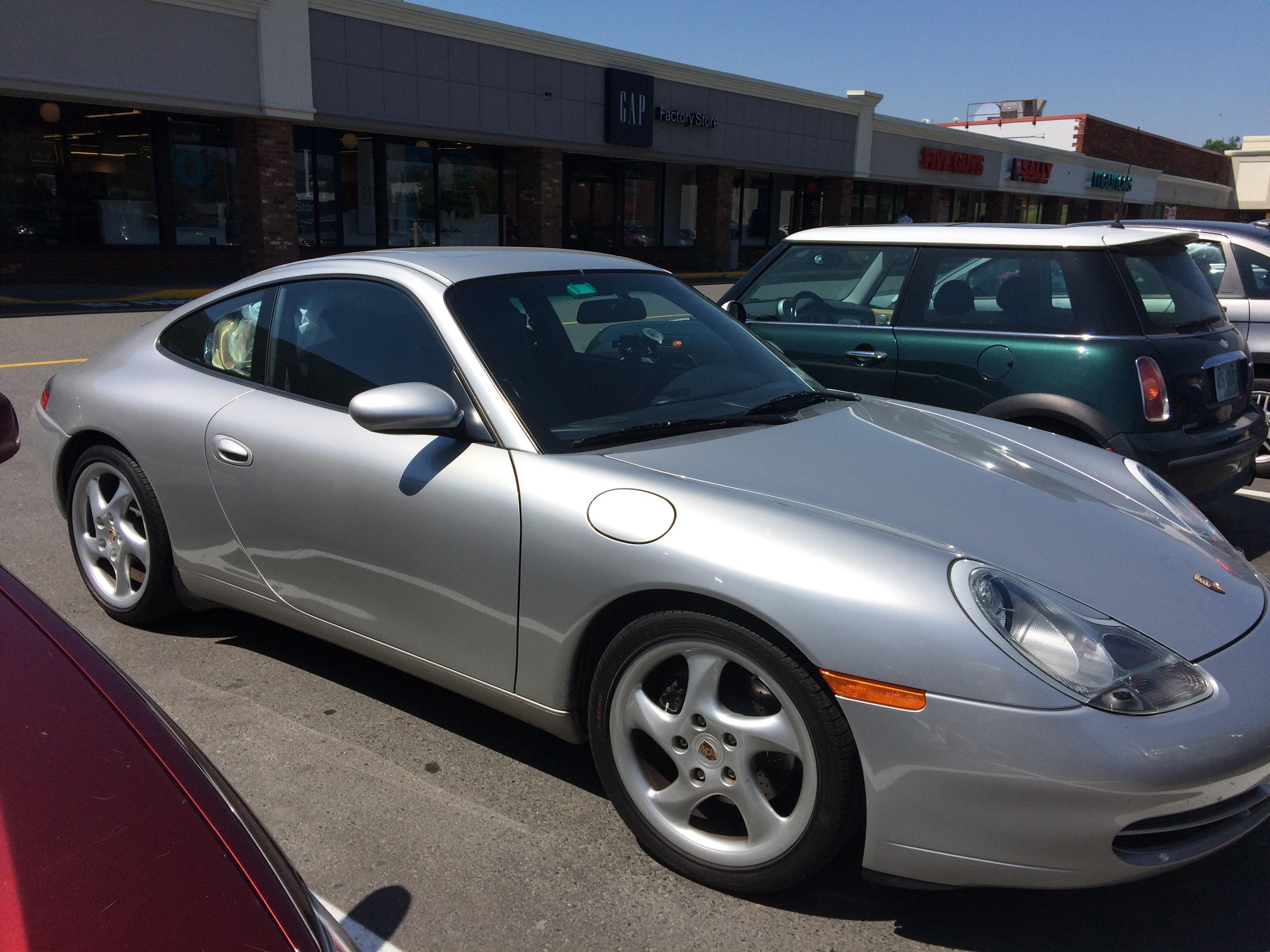 [Porsche 911] in New Hampshire. r/spotted