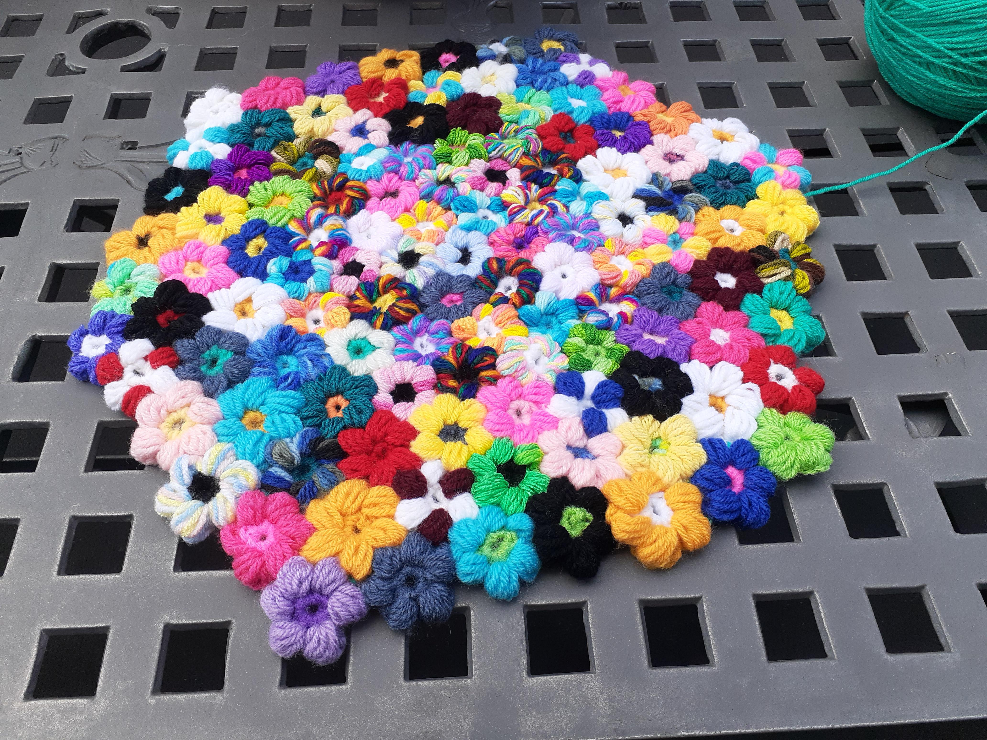 Puff Flower Crochet Pattern