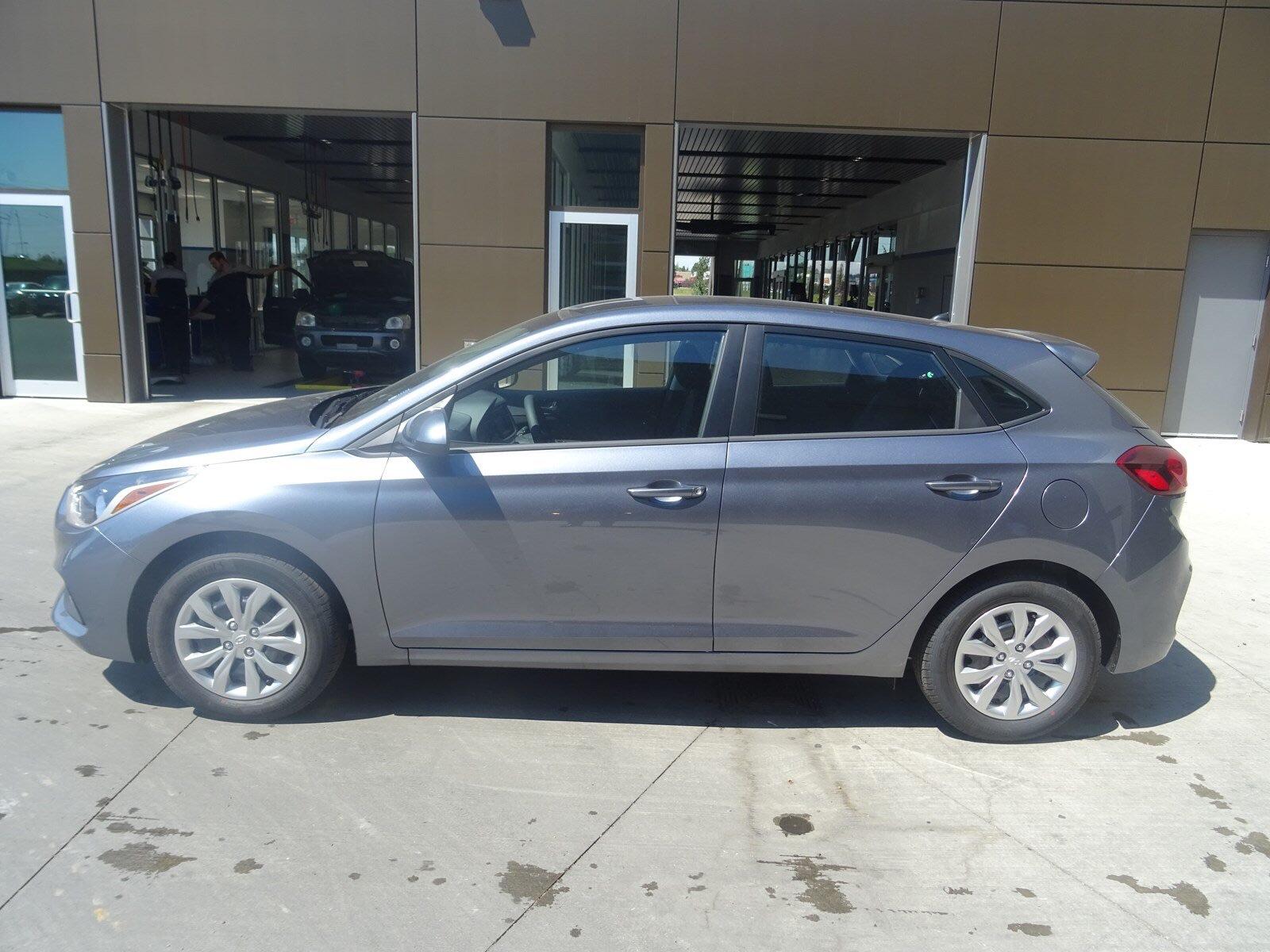 Hyundai Accent Hatchback Base Version r/Hyundai