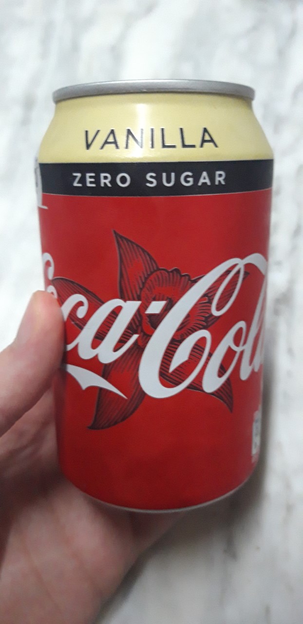 finally gonna have me a sip of coca cola zero sugar same great coke