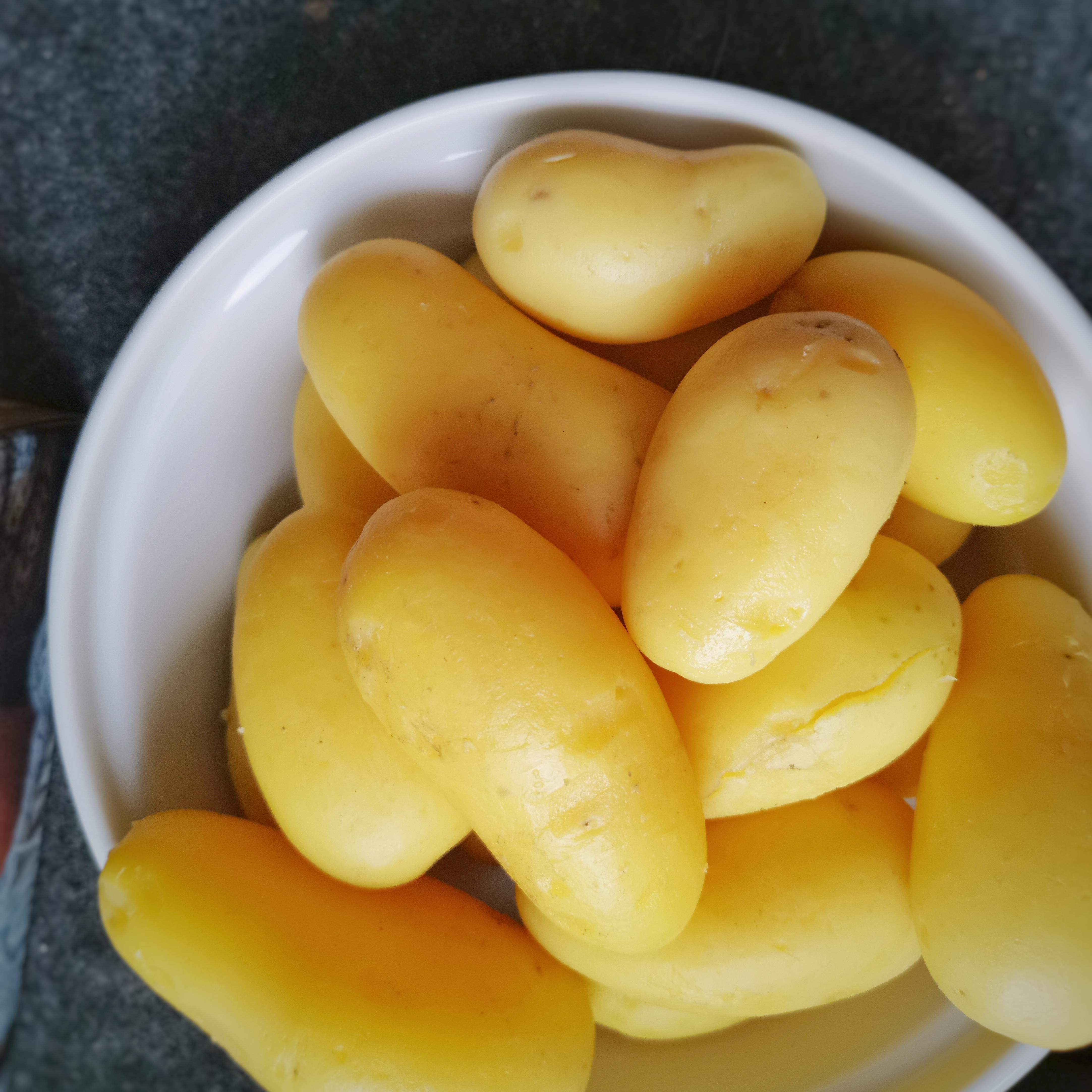 peeled cooked potatoes... r/potato