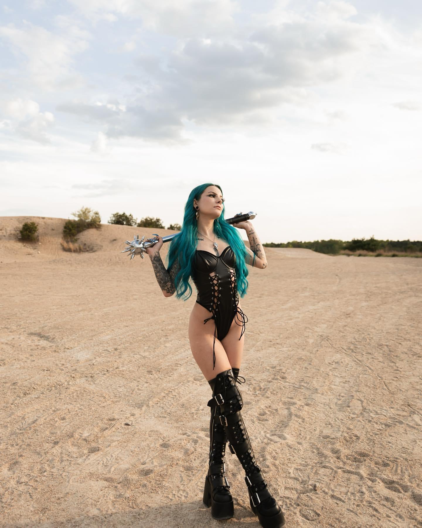 Justine Schiavone [Free Friday] : SexyWomanOfTheDay