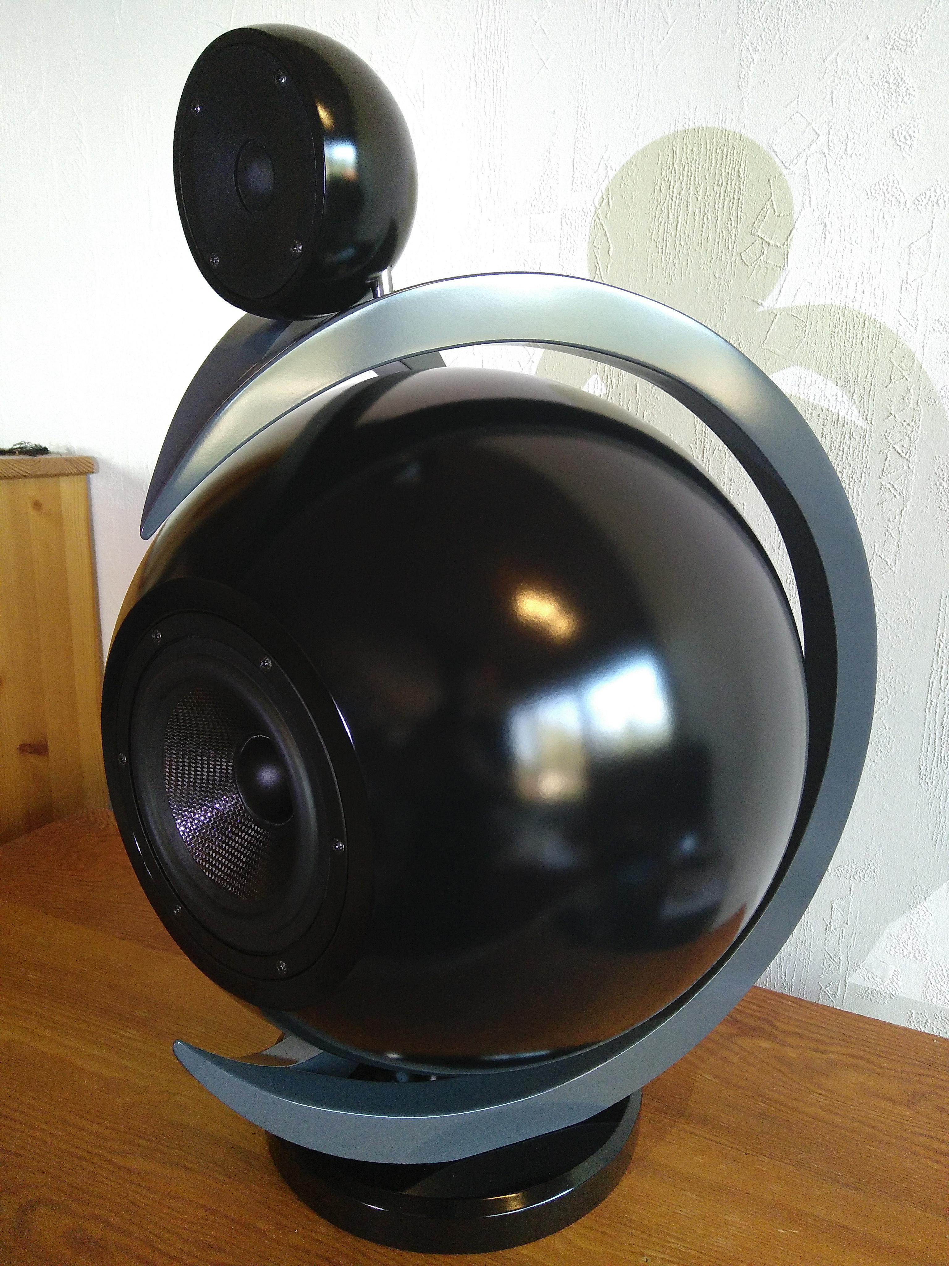 Finally finished my sphere speakers! (Details in comments) r/diyaudio