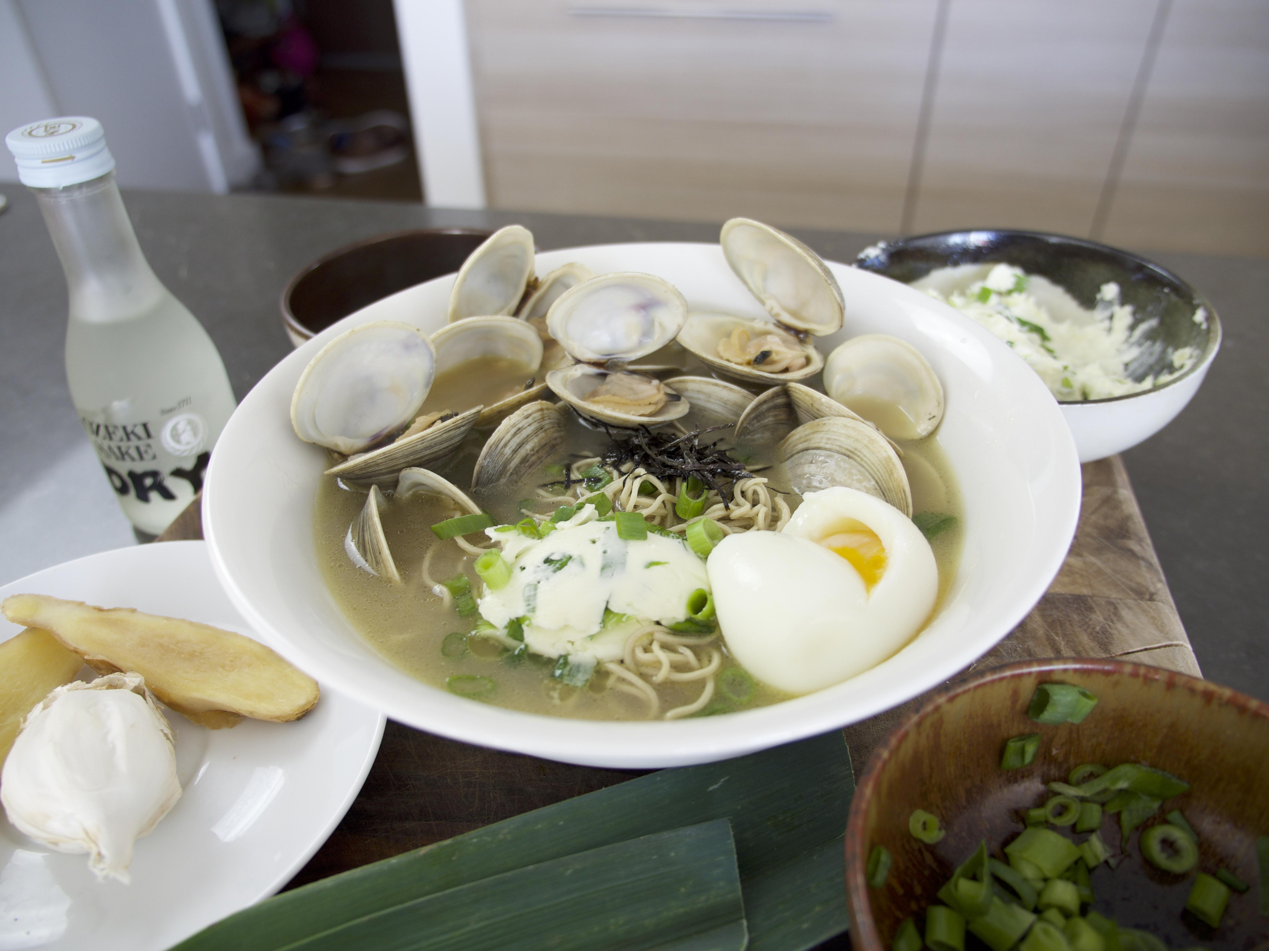 Keto Clam Whipped Butter Ramen r/ketorecipes