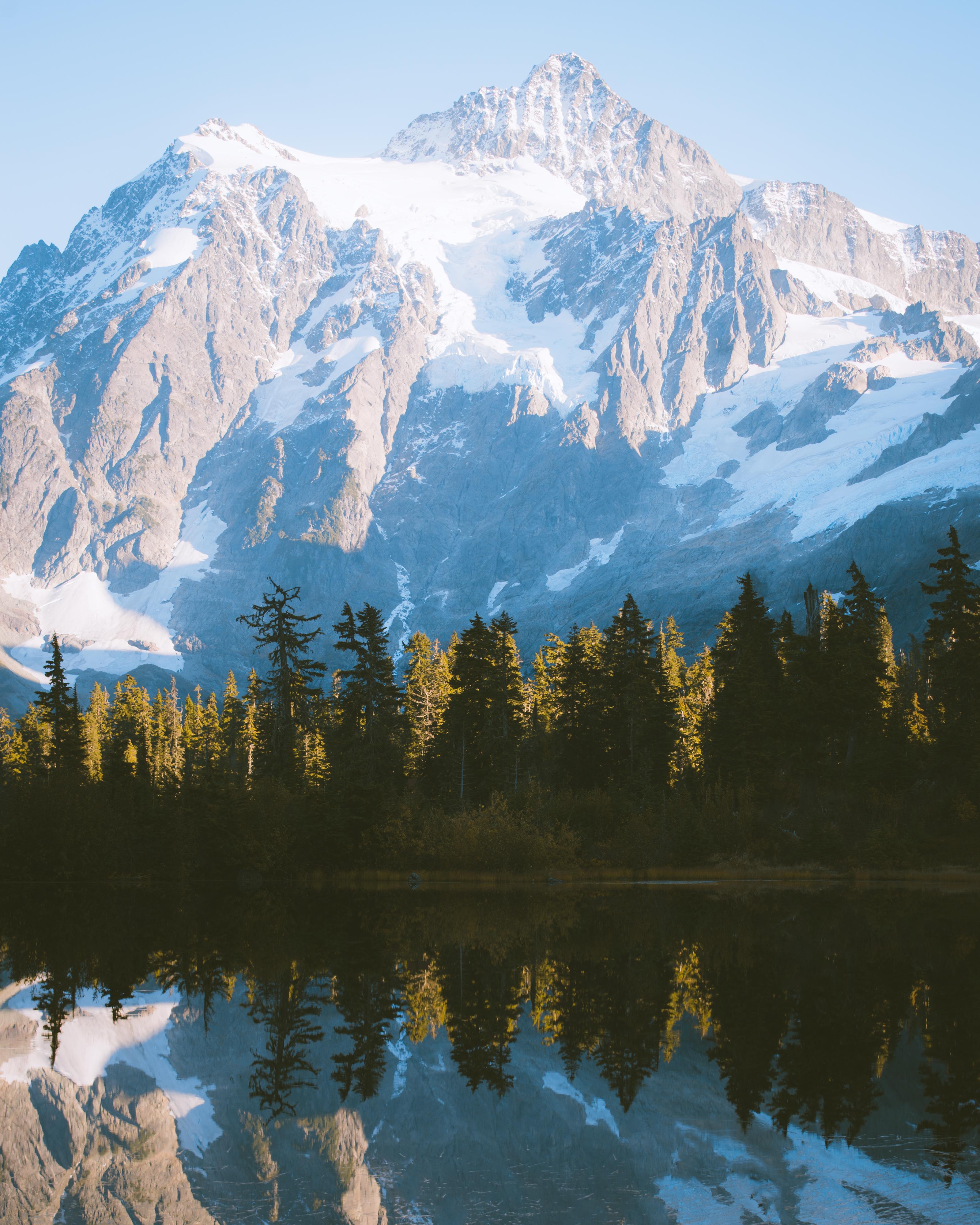 Picture Lake, Mount Baker Wilderness Area, Washington [OC] [3200 x 4000