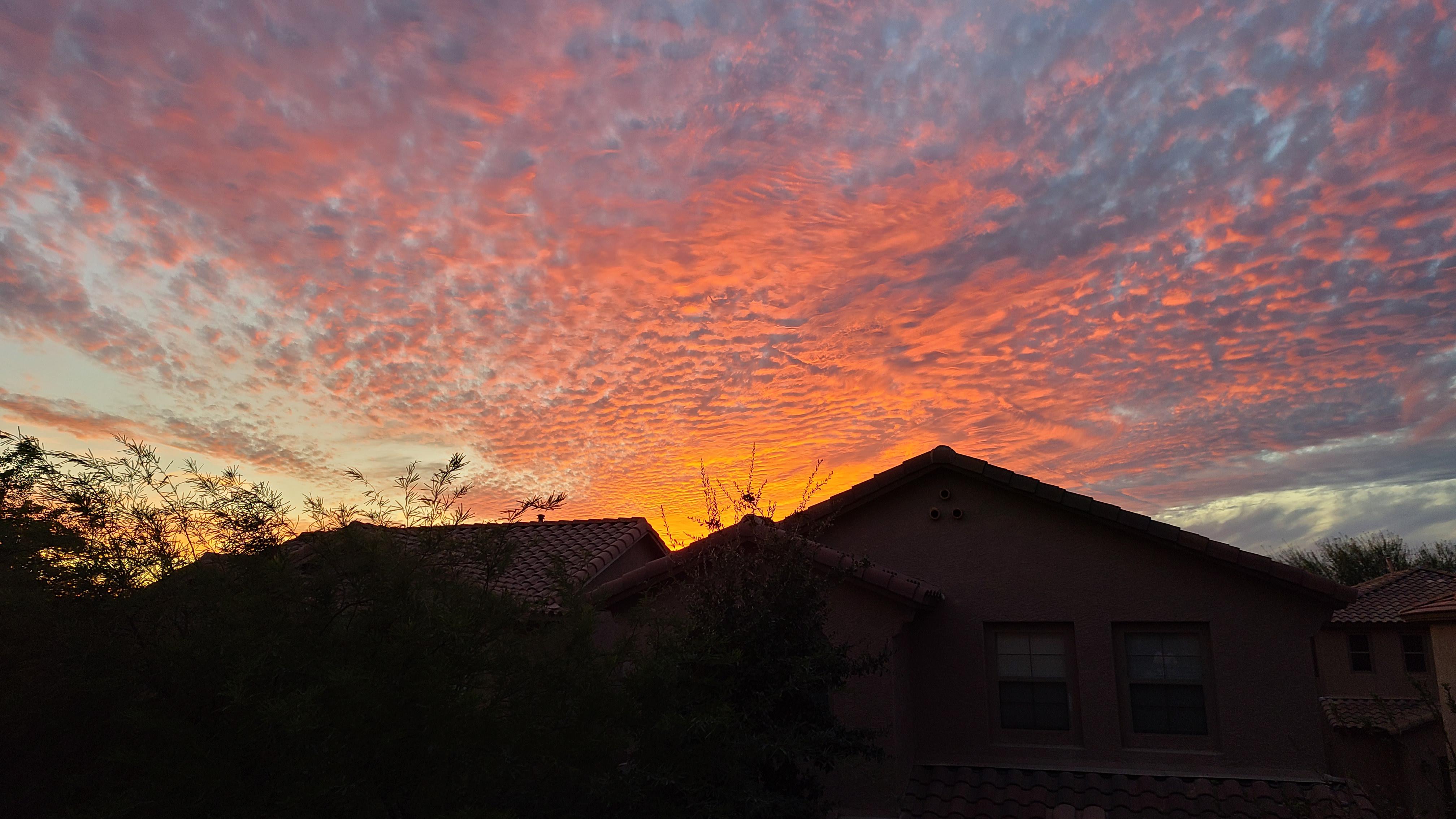 Arizona has the best sunsets. Queen Creek. r/arizona