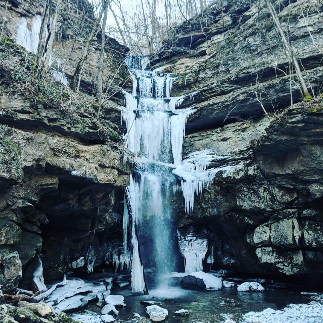 Lost Creek Falls, Sparta TN [OC] [1080x1080] r/EarthPorn