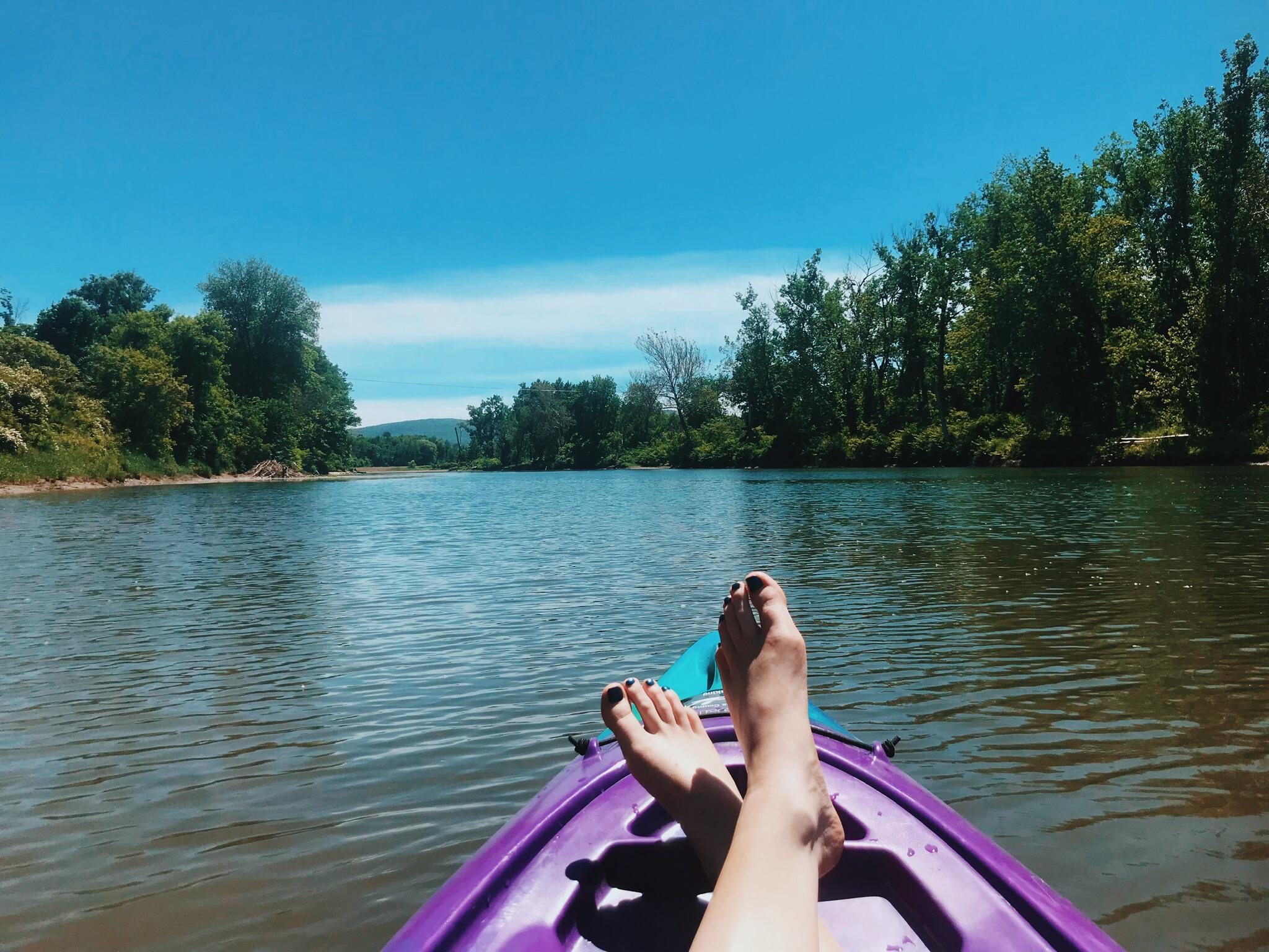 Kayaking in Upstate New York on Schoharie Creek. r/Kayaking