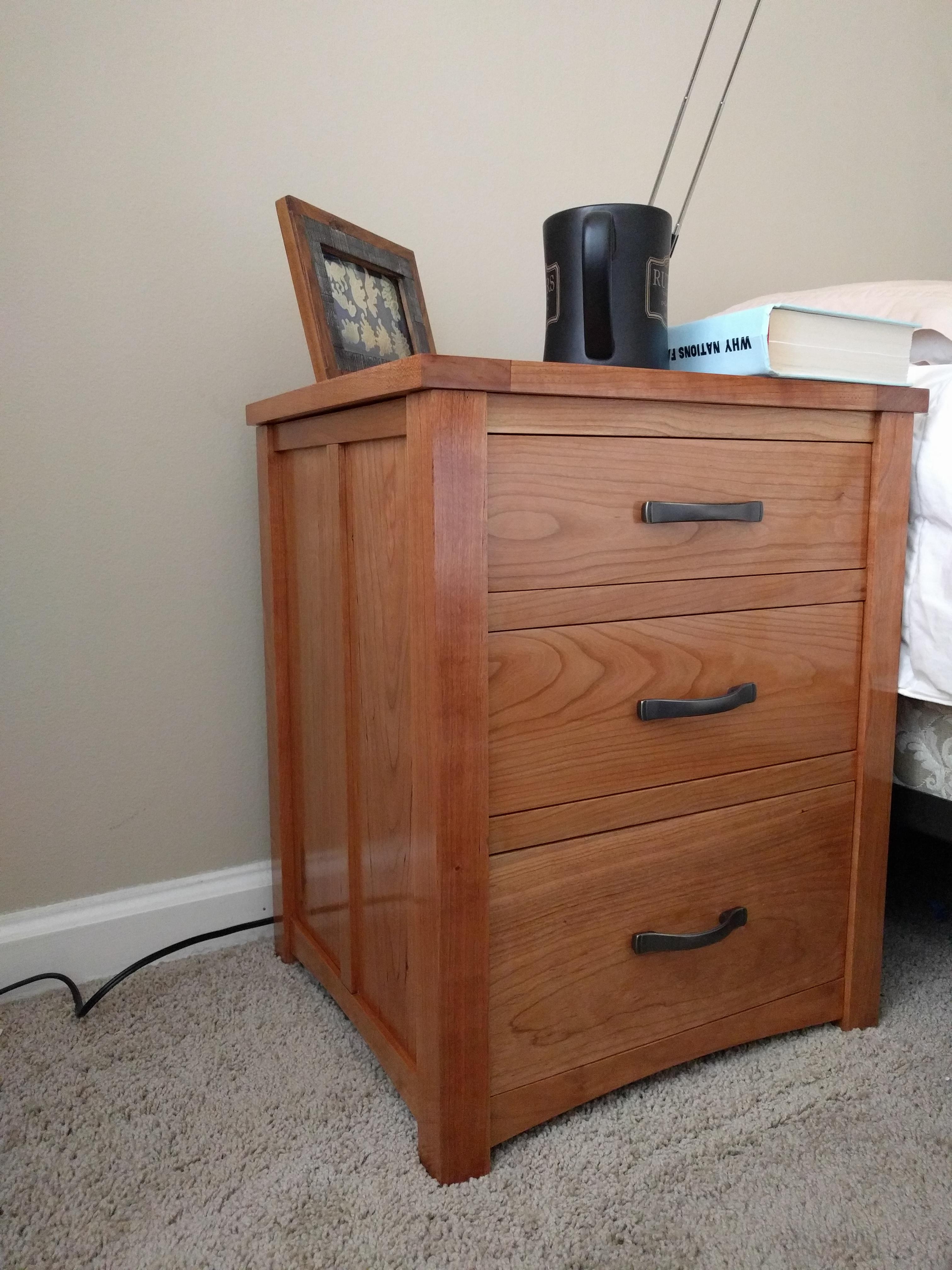 Cherry nightstand (x2) r/woodworking