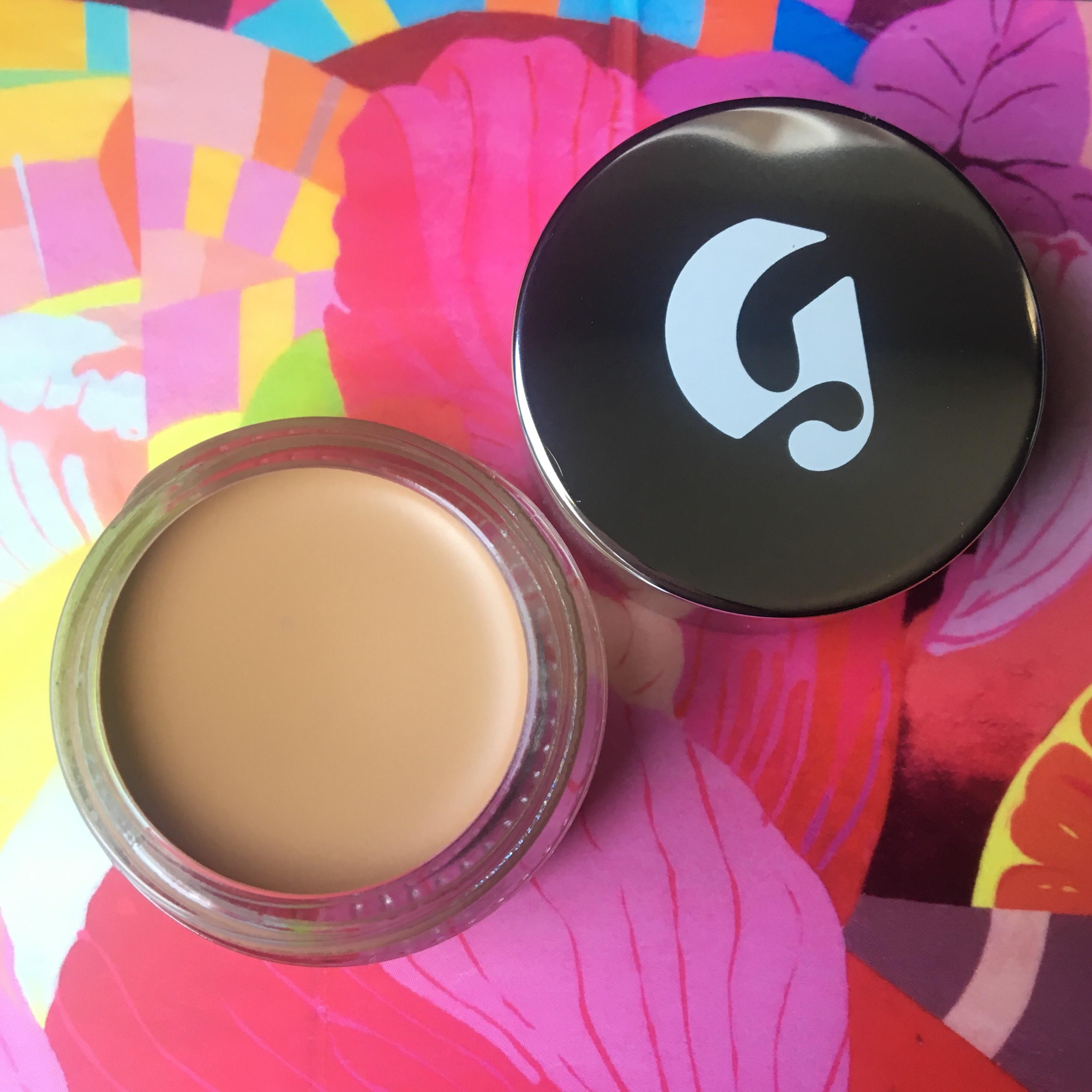 Stretch Concealer in G8 r/glossier