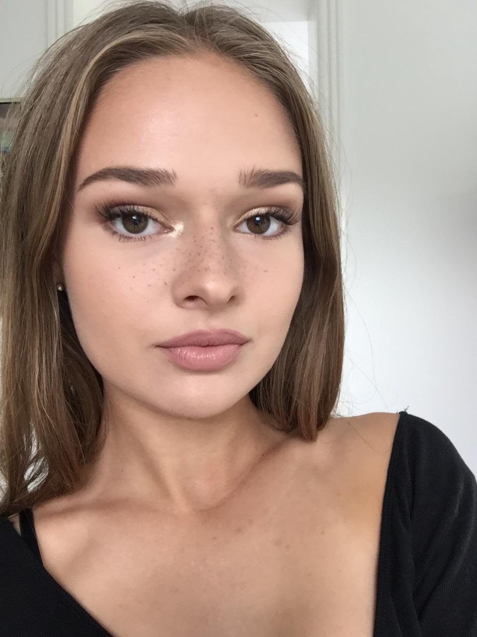 Bronze and gold eyeshadow look with faux freckles, CCW r/MakeupAddiction