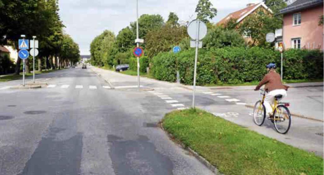 Fråga om högerregeln! r/sweden