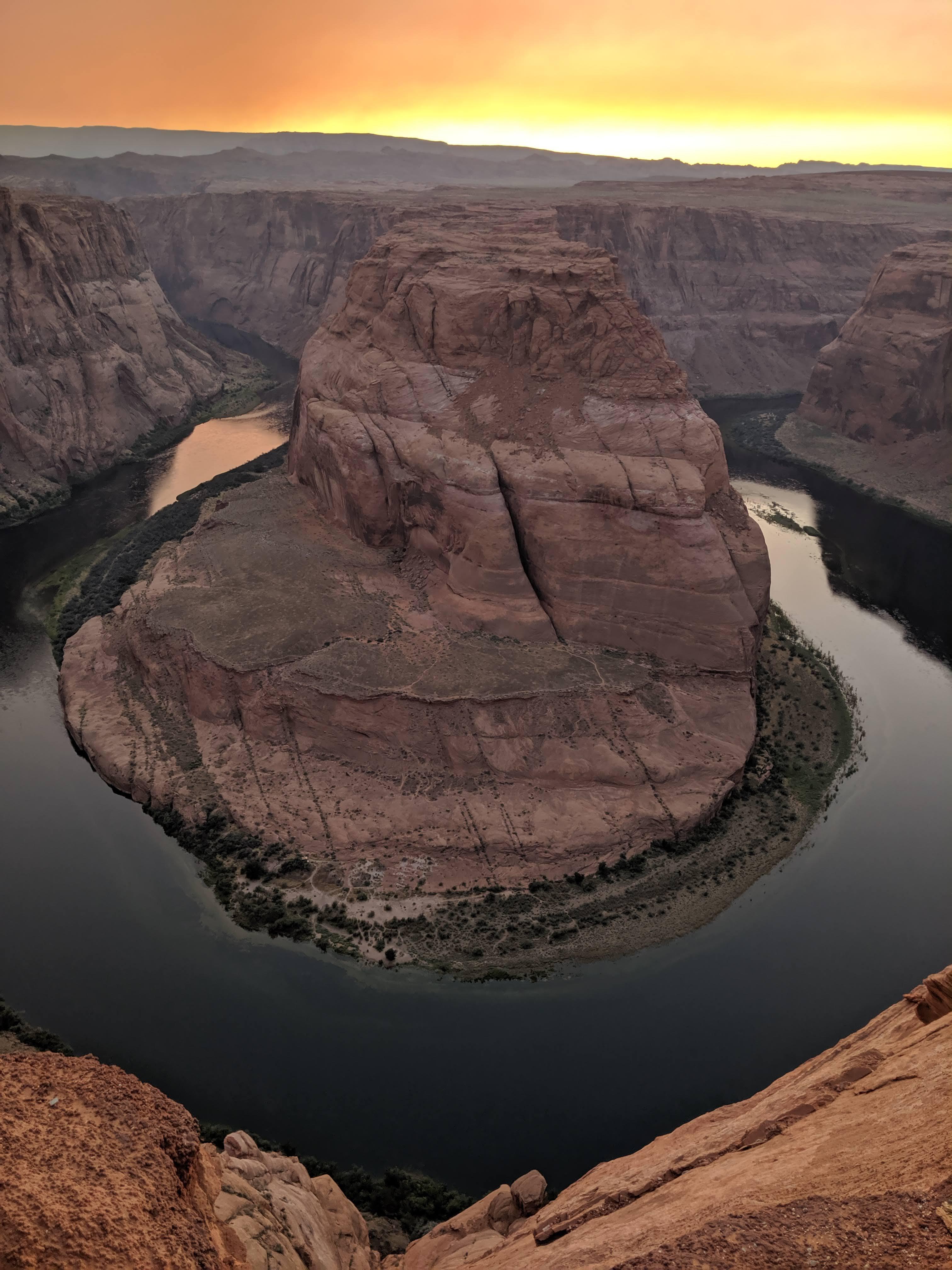 Sunset at Horseshoe Bend, Arizona r/Pixel3a