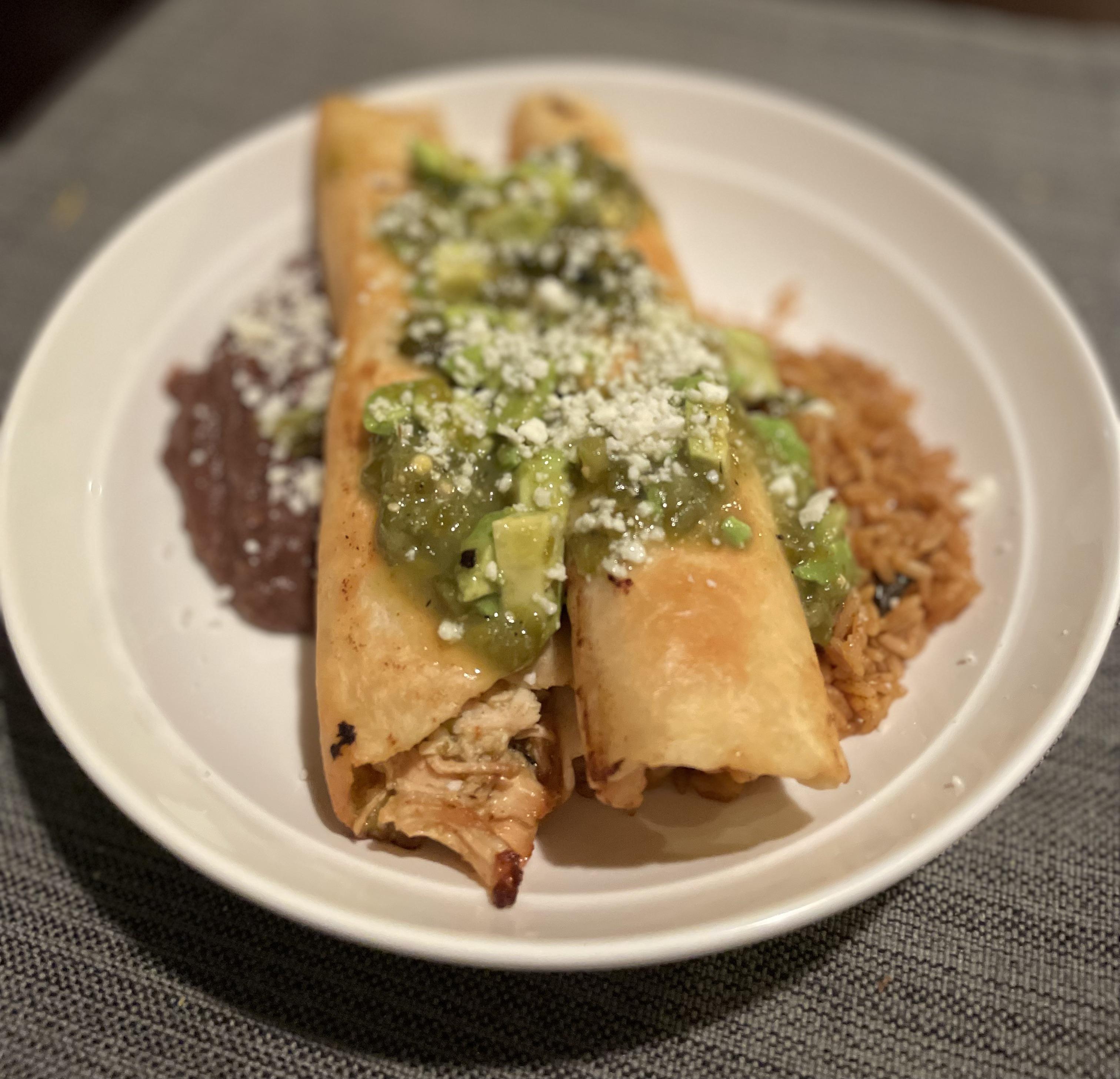 [homemade] Chicken Flautas r/food