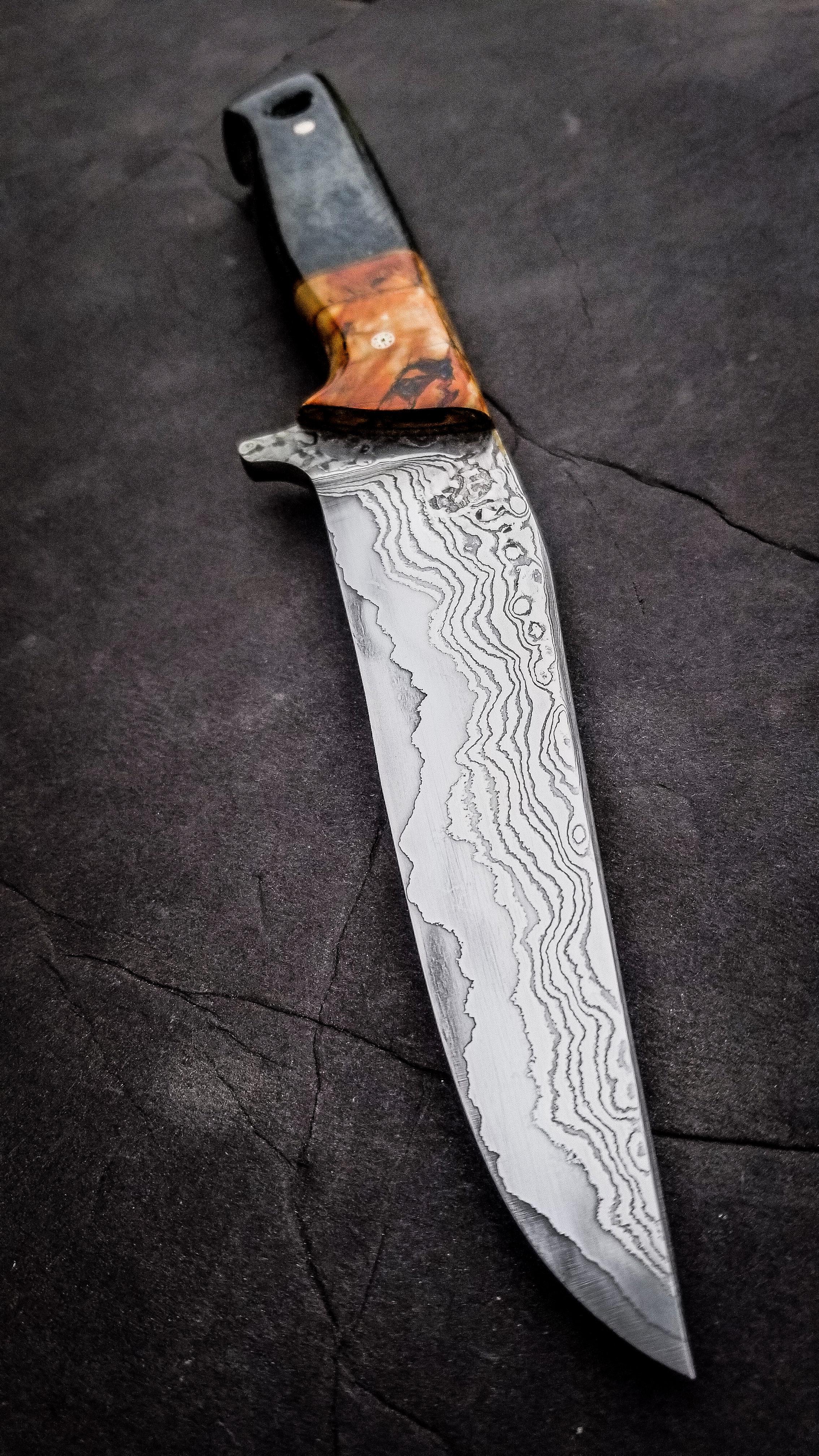 First post here,Half Life Knives 317 stainless over Hitachi super blue