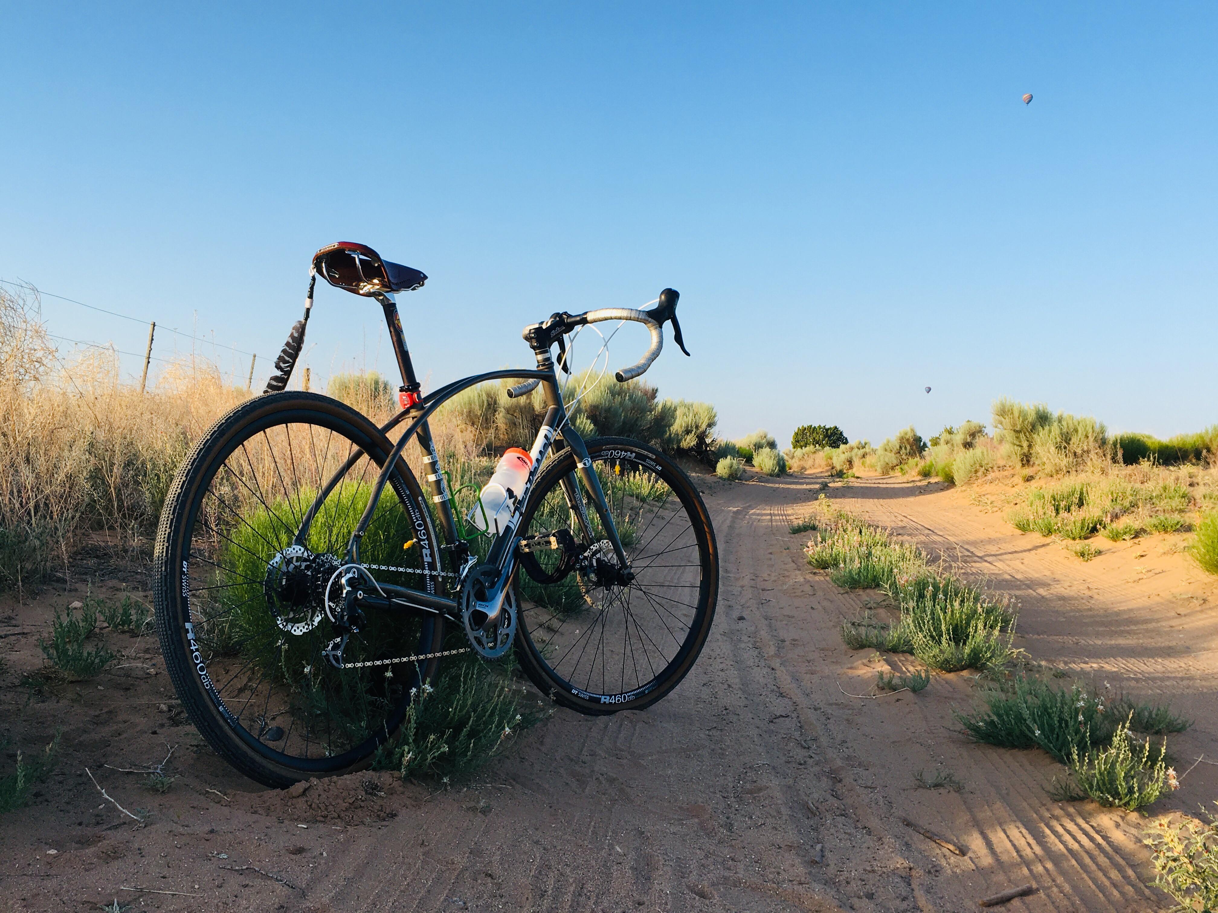 Bike and balloons. Morning gravel in Albuquerque NM. Visiting from TN