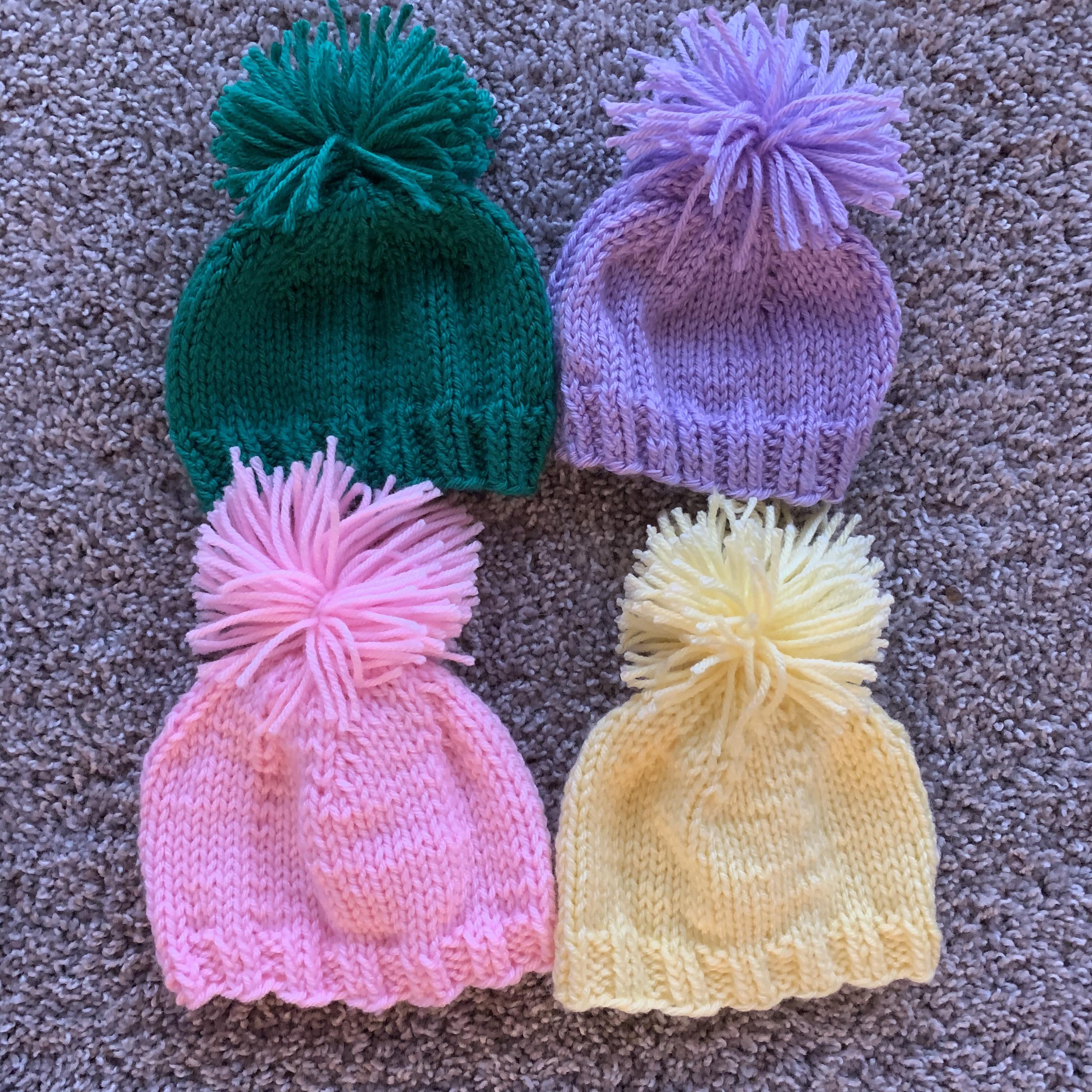 Making baby hats to sell and donate ) r/CraftyEnts