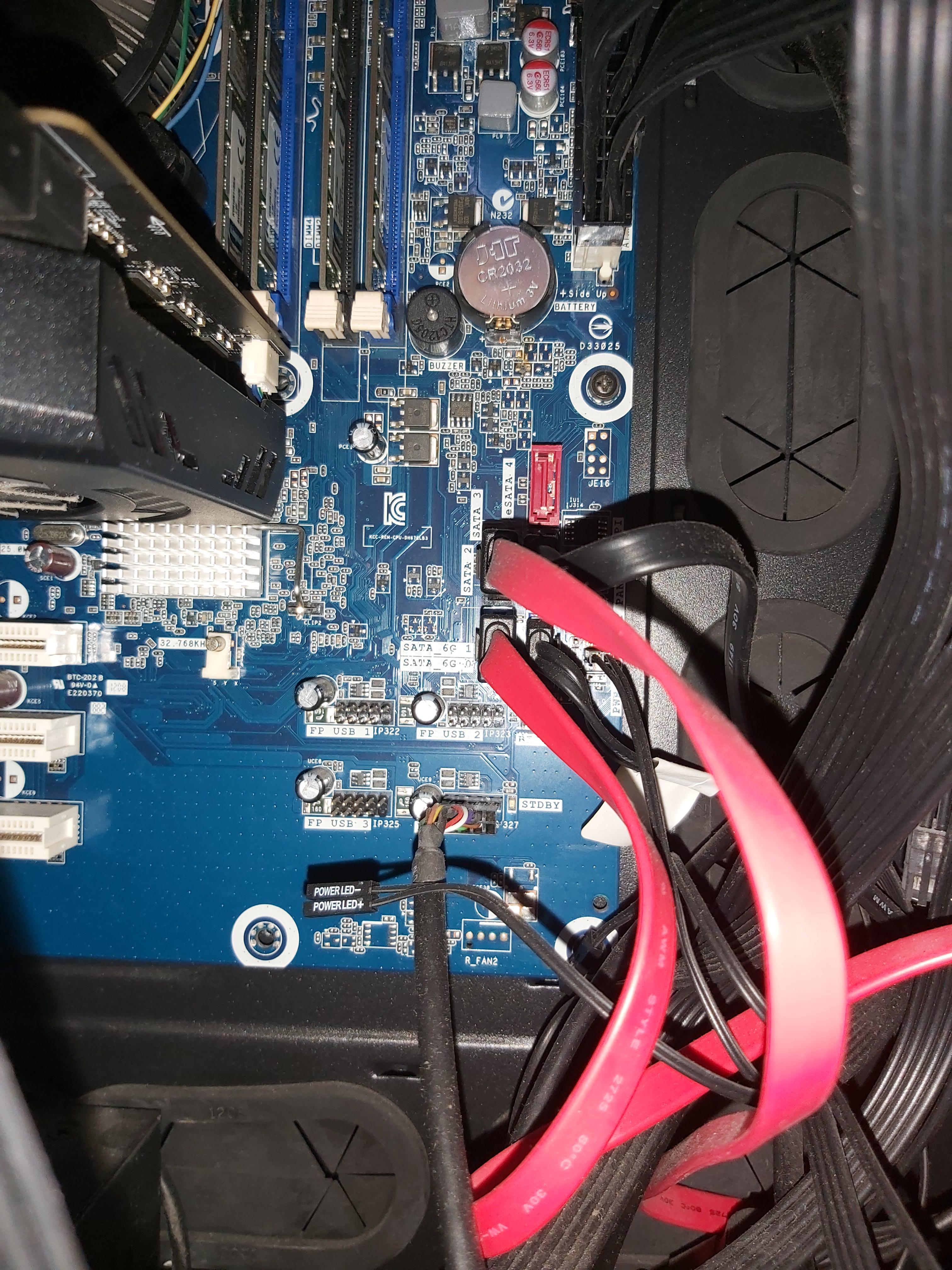 What is SATA_6G 0 and 1? : r/pcmasterrace