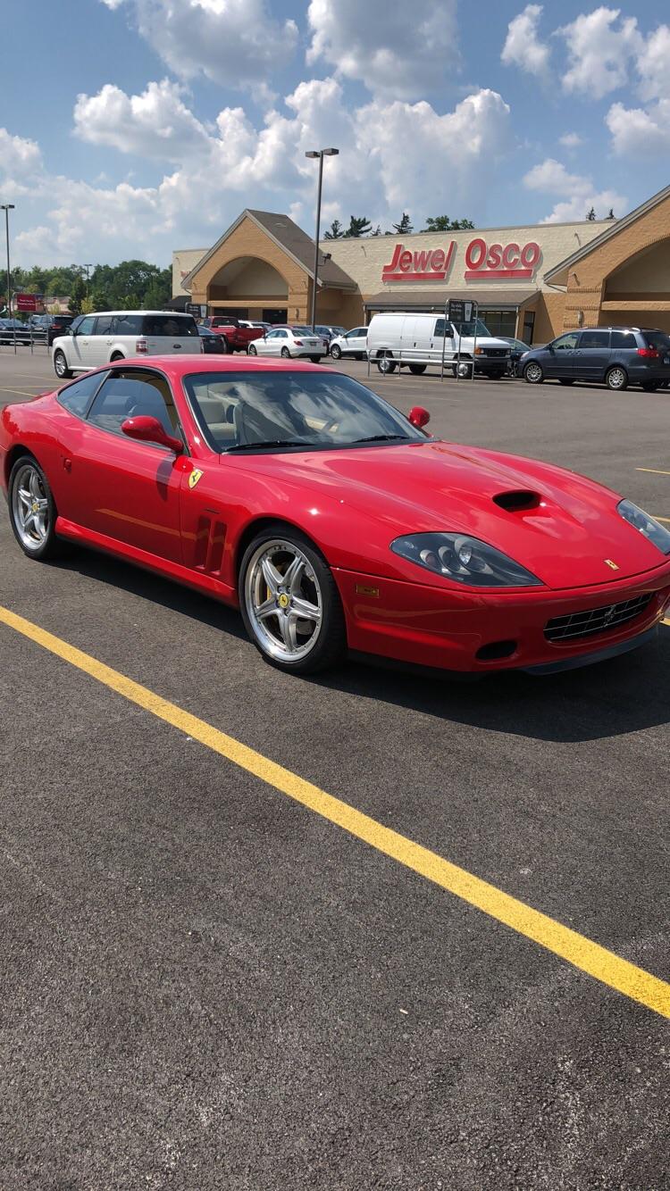 [Ferrari 575M] Just casually chillin at Jewel in Barrington, IL r/spotted