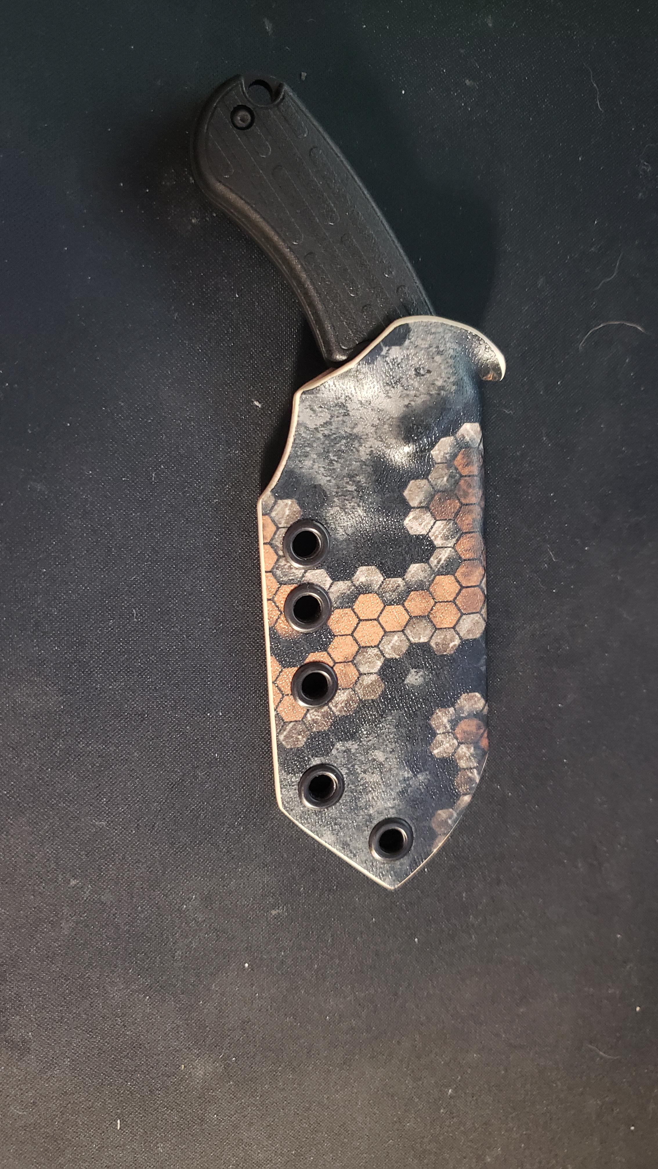 how could I dye a Kydex sheath? just want this all black. would paint