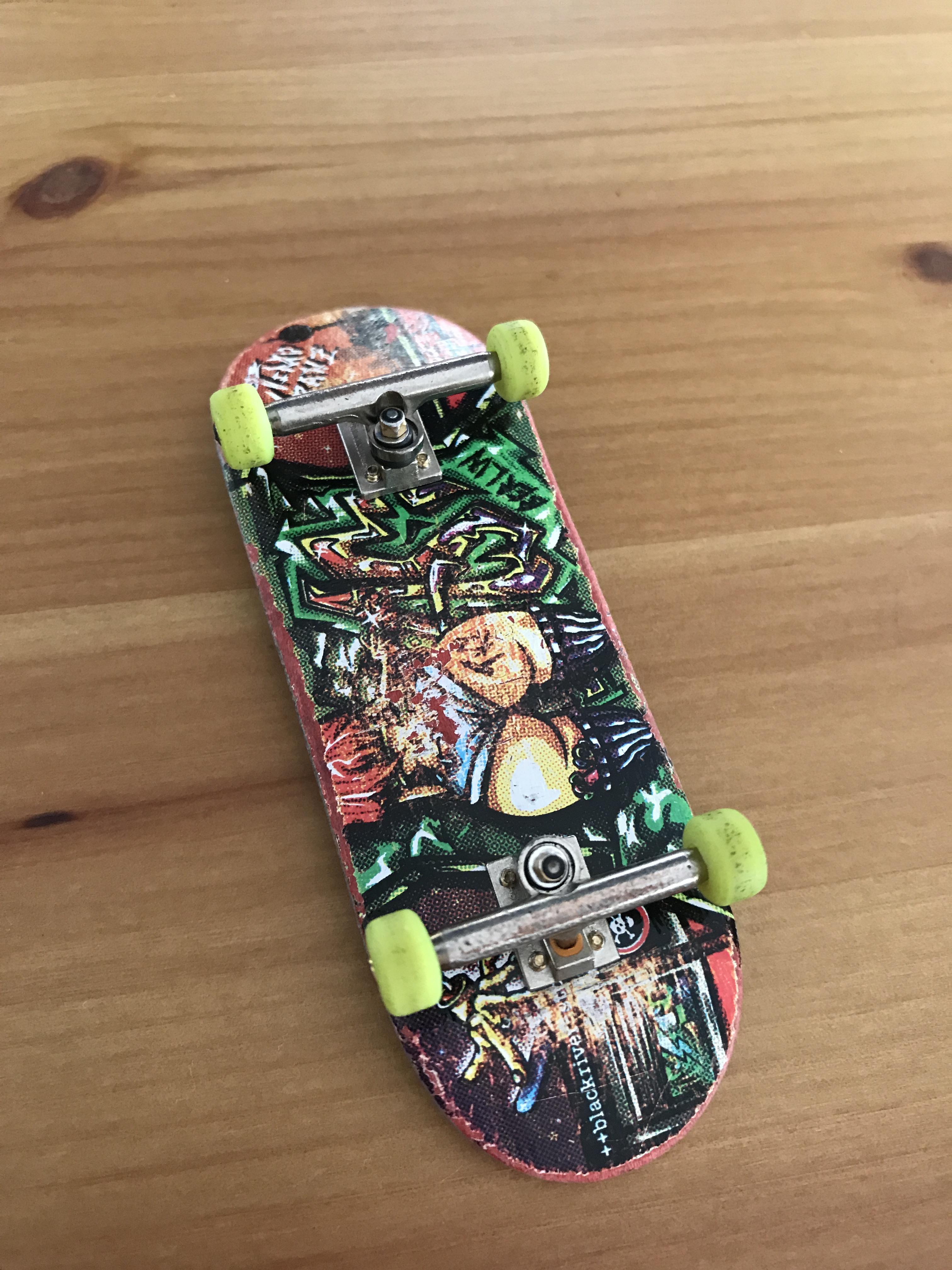 How to clean oaks? I tried to roll with tape but everything didnt come