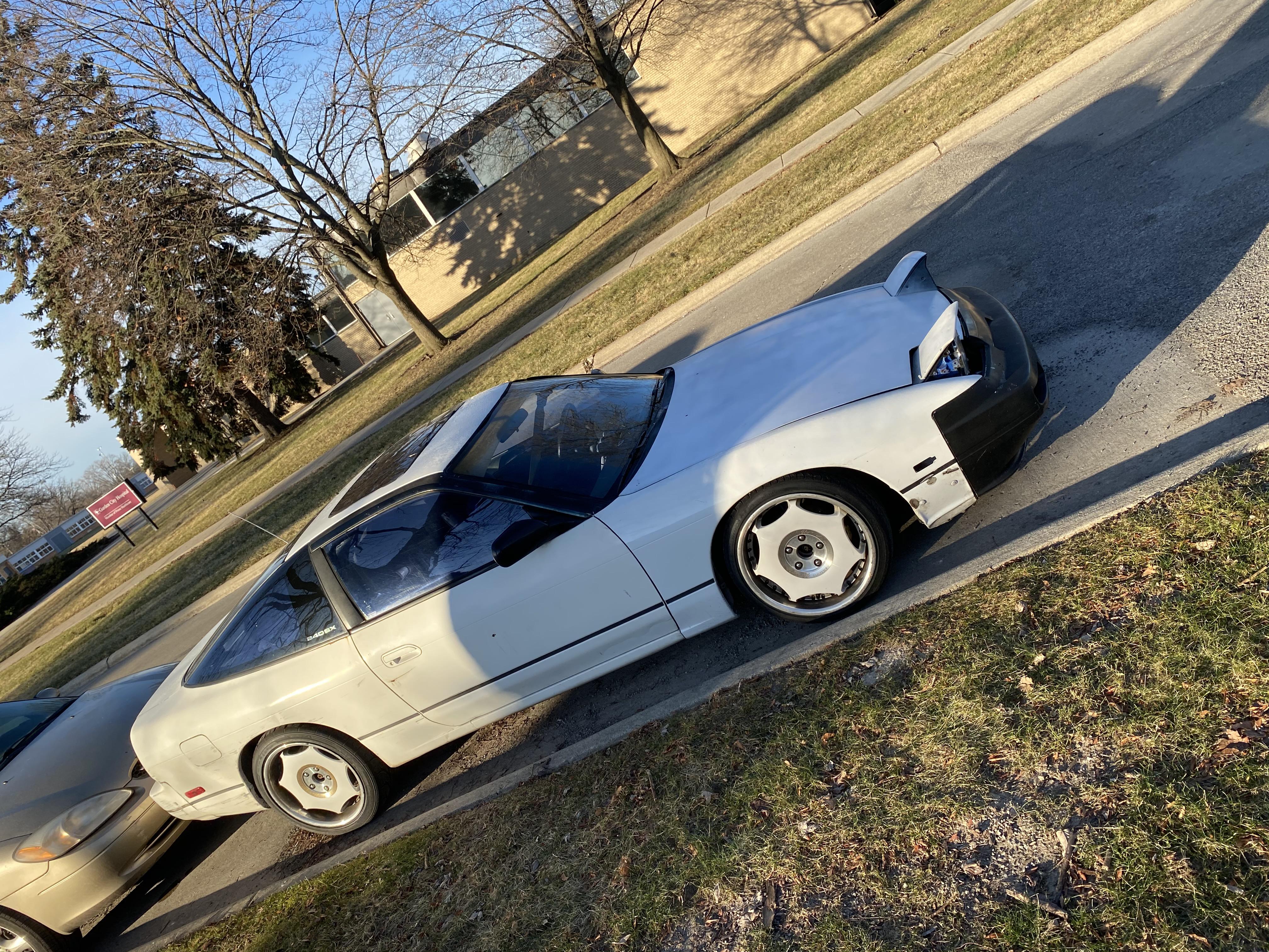 hey everyone! new to reddit and new to the 240 scene as well! have only