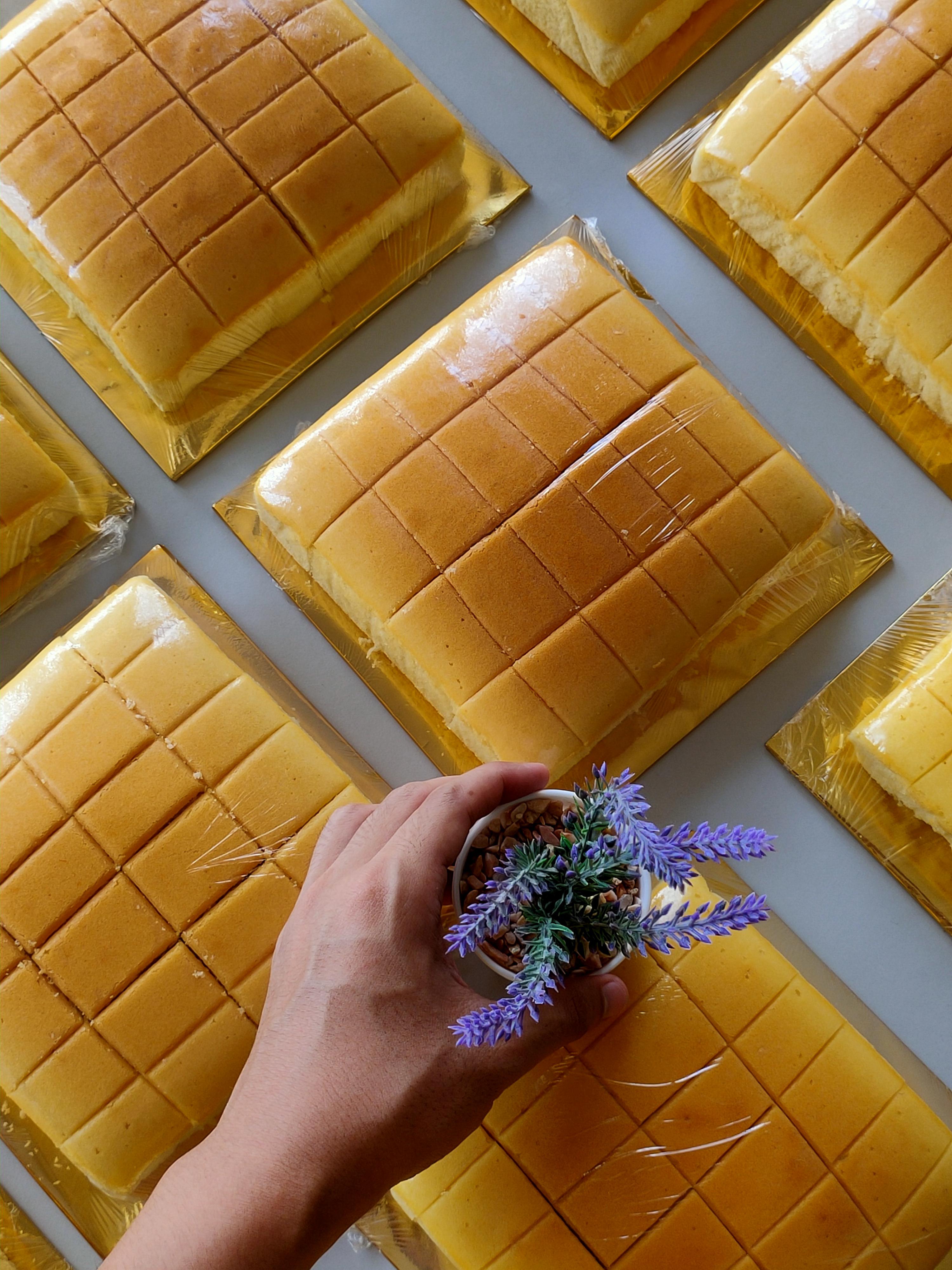 Royal Thai Buttercake ( i dunno how to explain it but it's quite differ