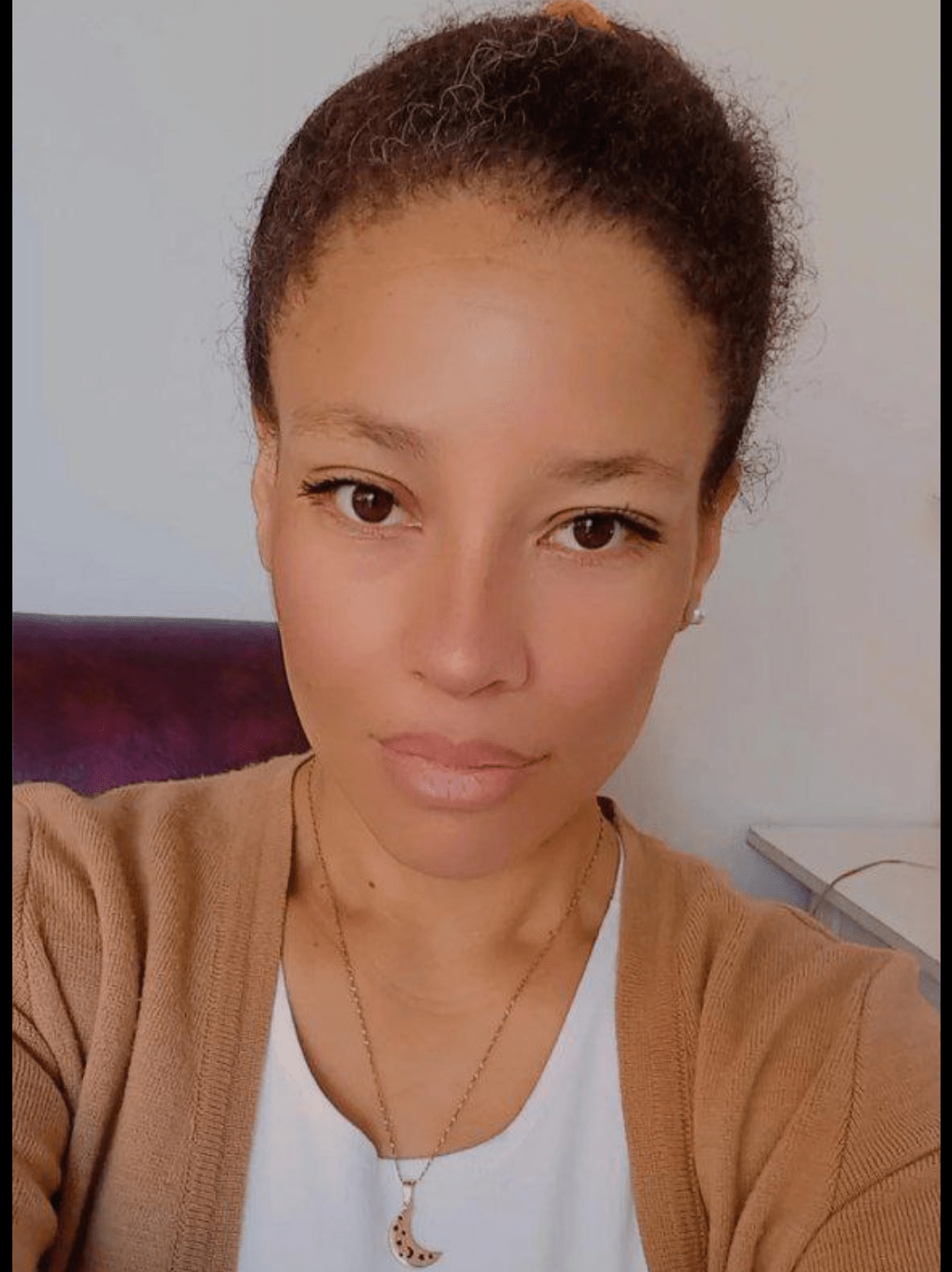 Angel face : SelfieOver25