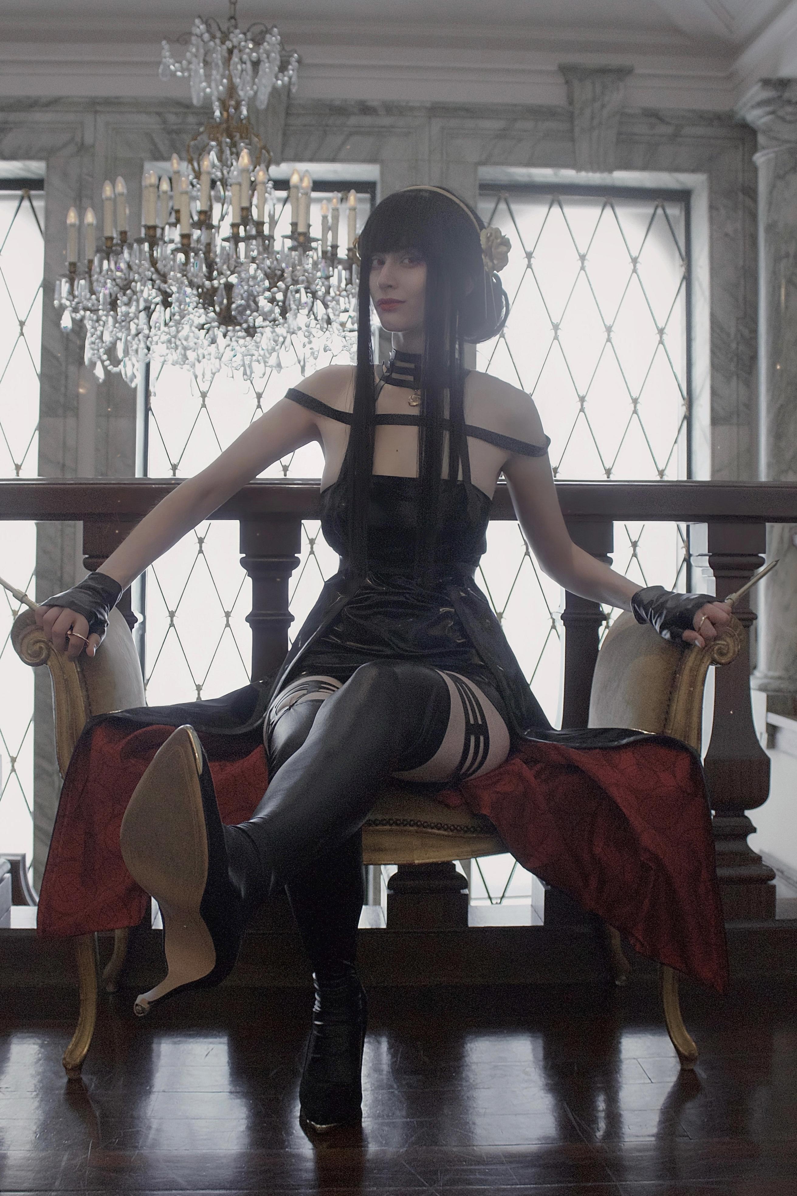 [self] Yor cosplay photoshoot r/cosplay