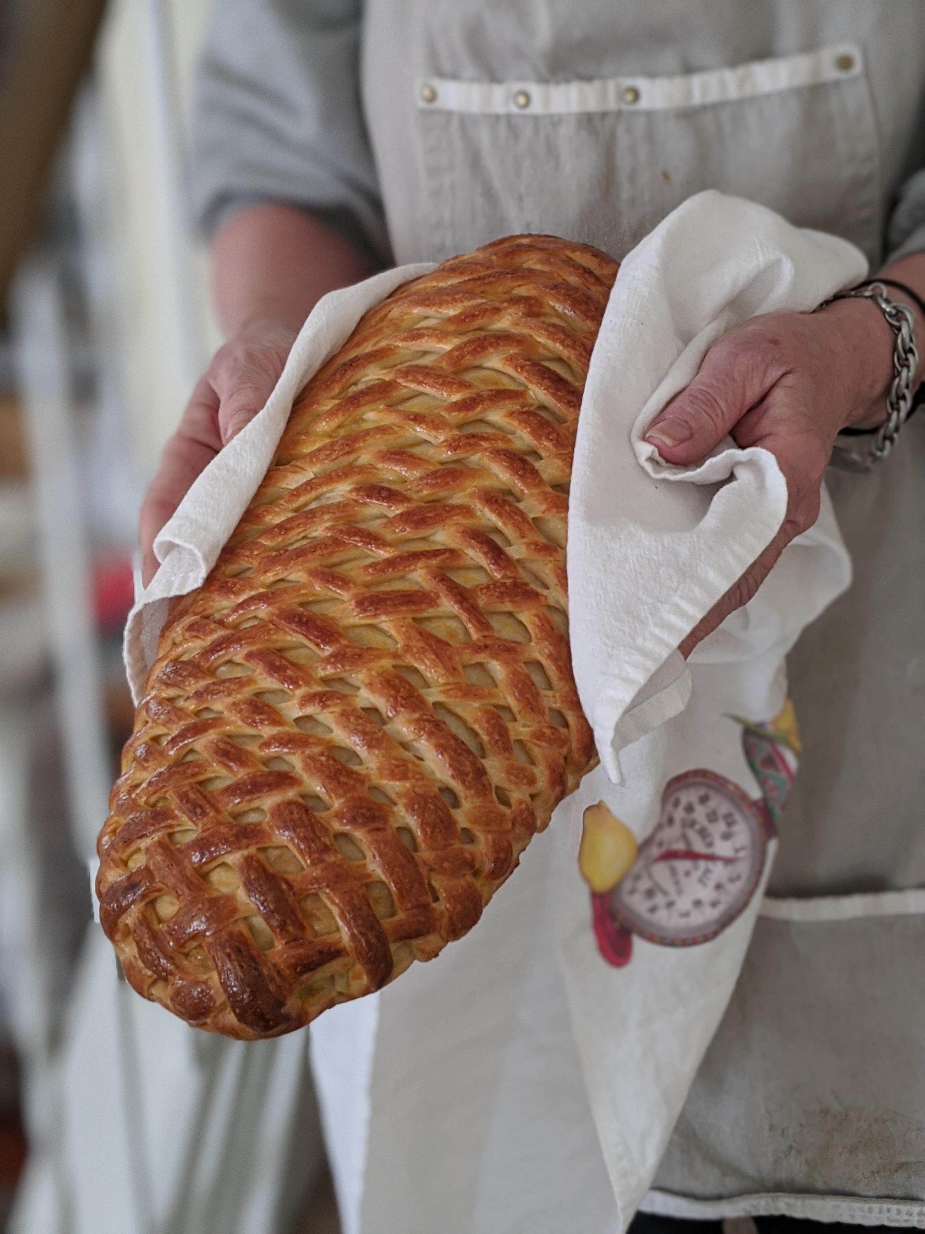 [homemade] Daenerys Bread Head loaf r/food