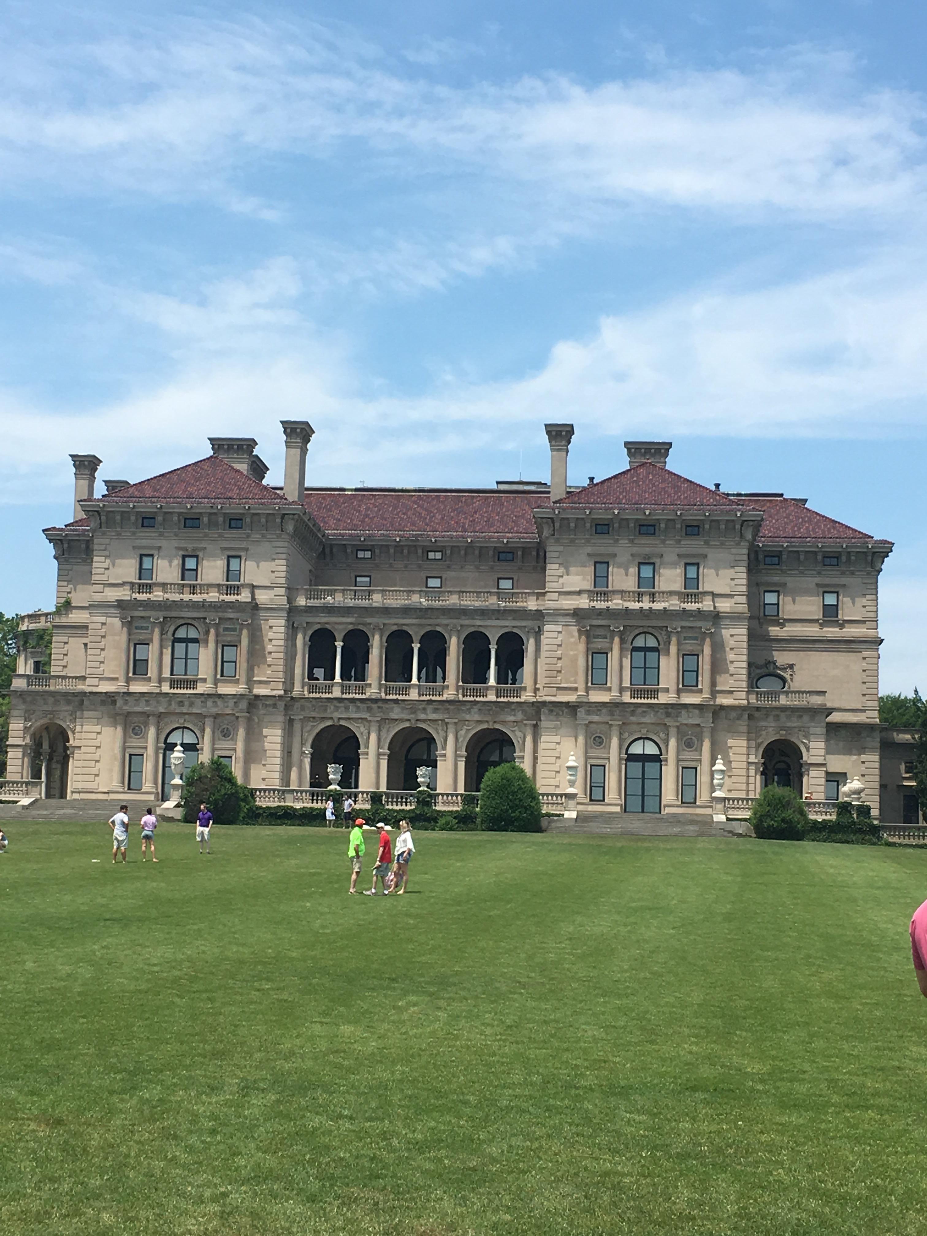 Cornelius Vanderbilt’s Newport, RI mansion r/Houseporn