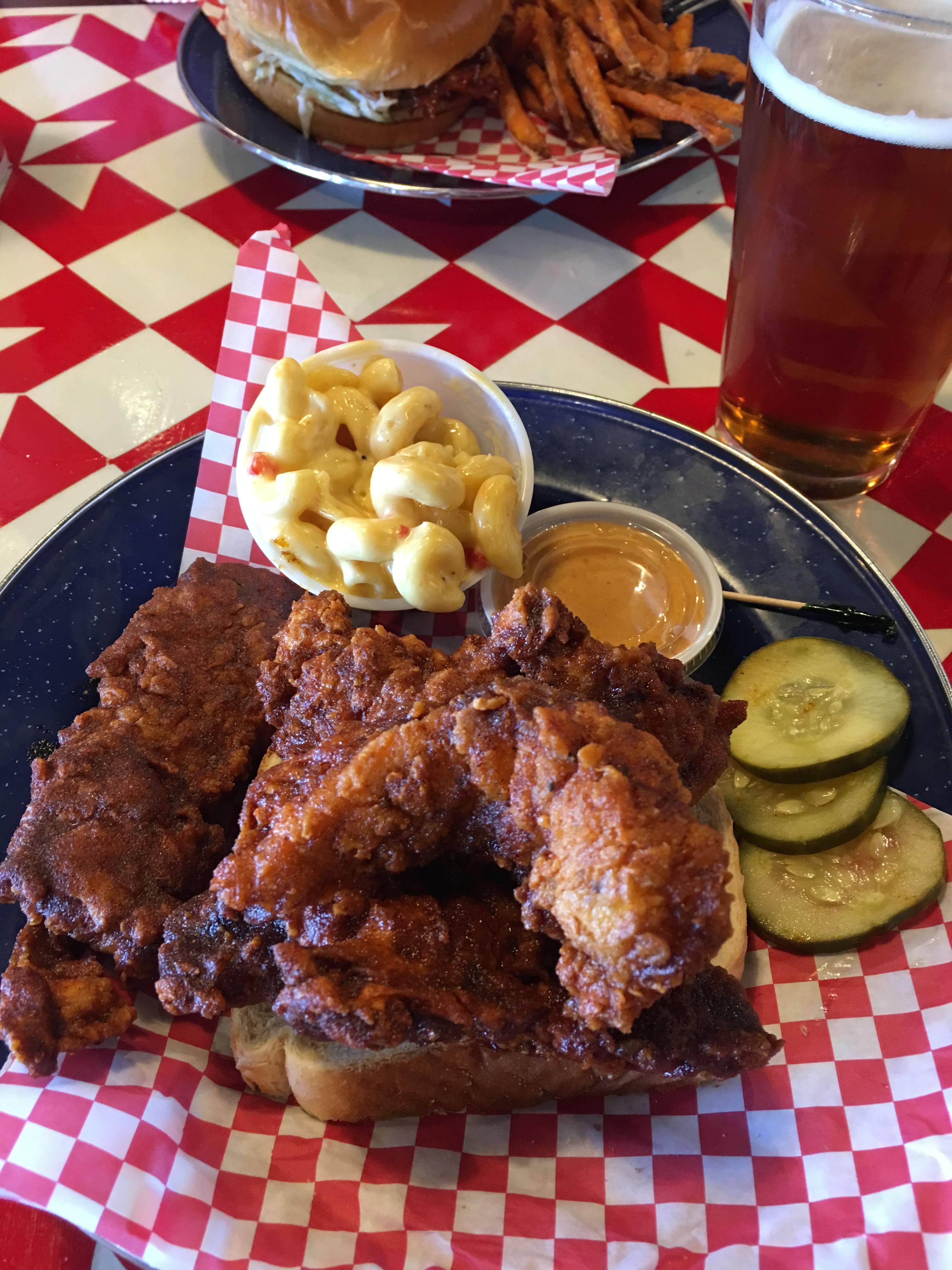 [I ATE] Nashville Hot Chicken Tenders with Pickles and Mac and Cheese