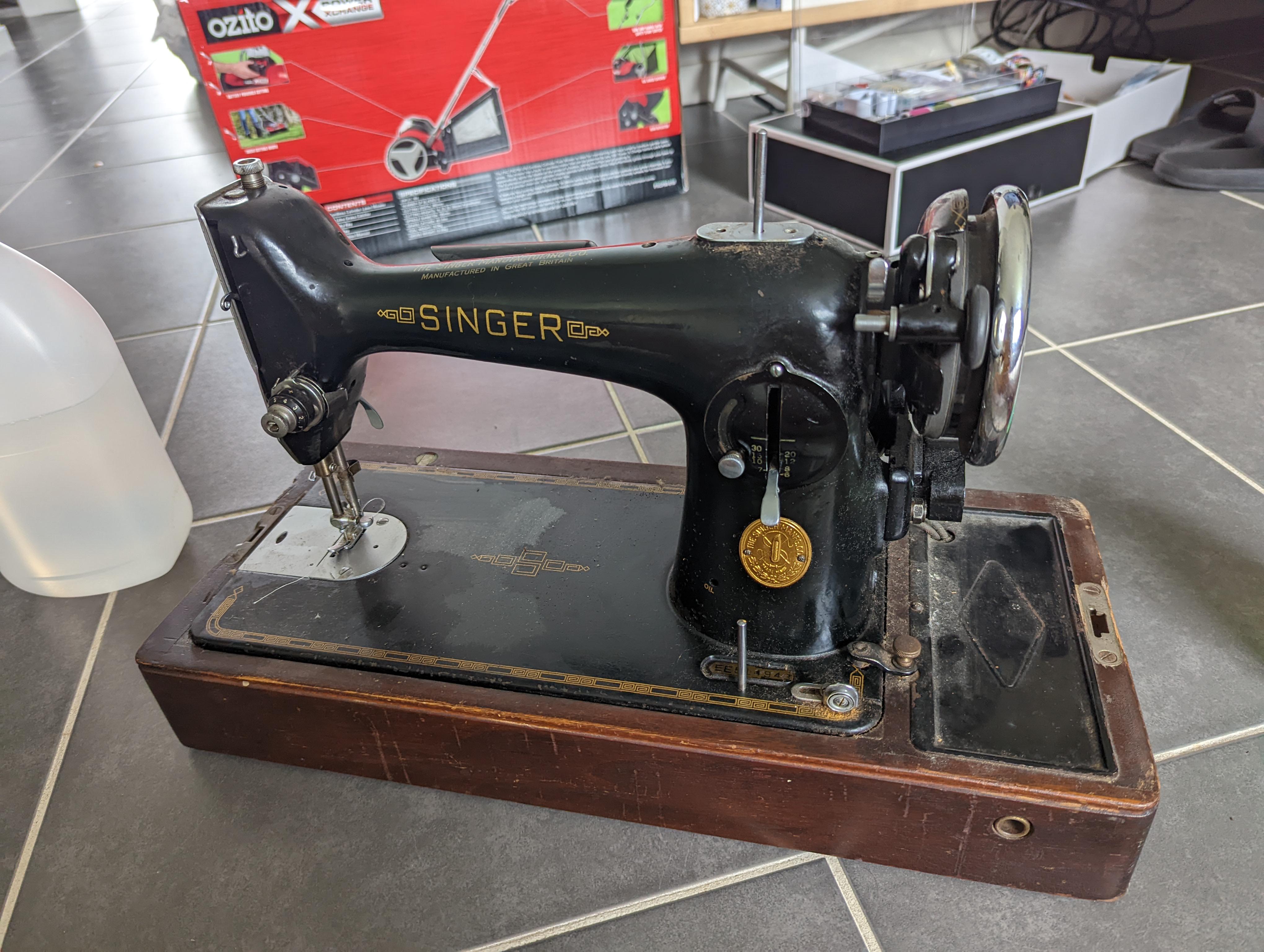 Replacing vintage Singer power plug r/vintagesewing