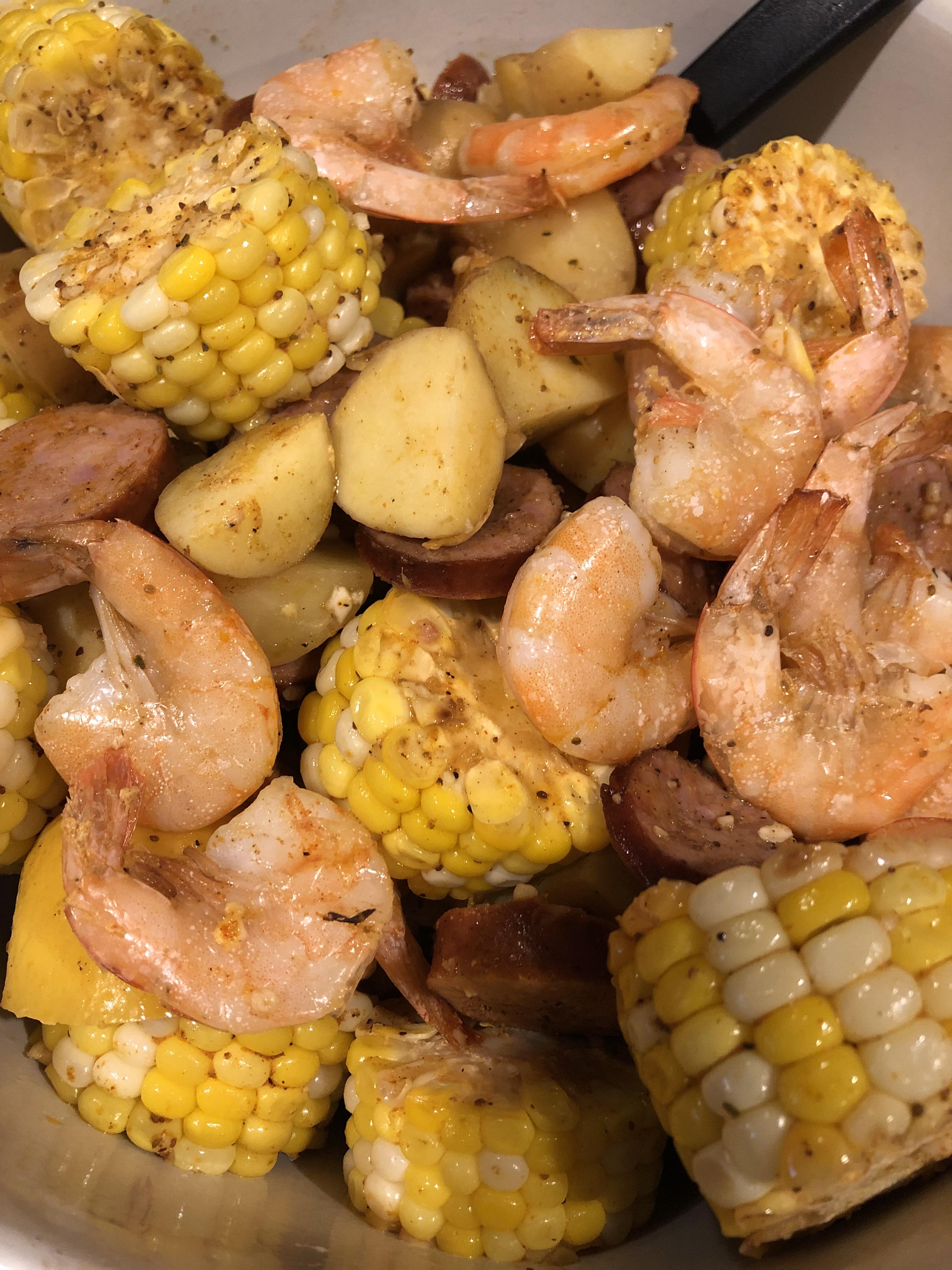 [Homemade] Grilled shrimp boil r/food