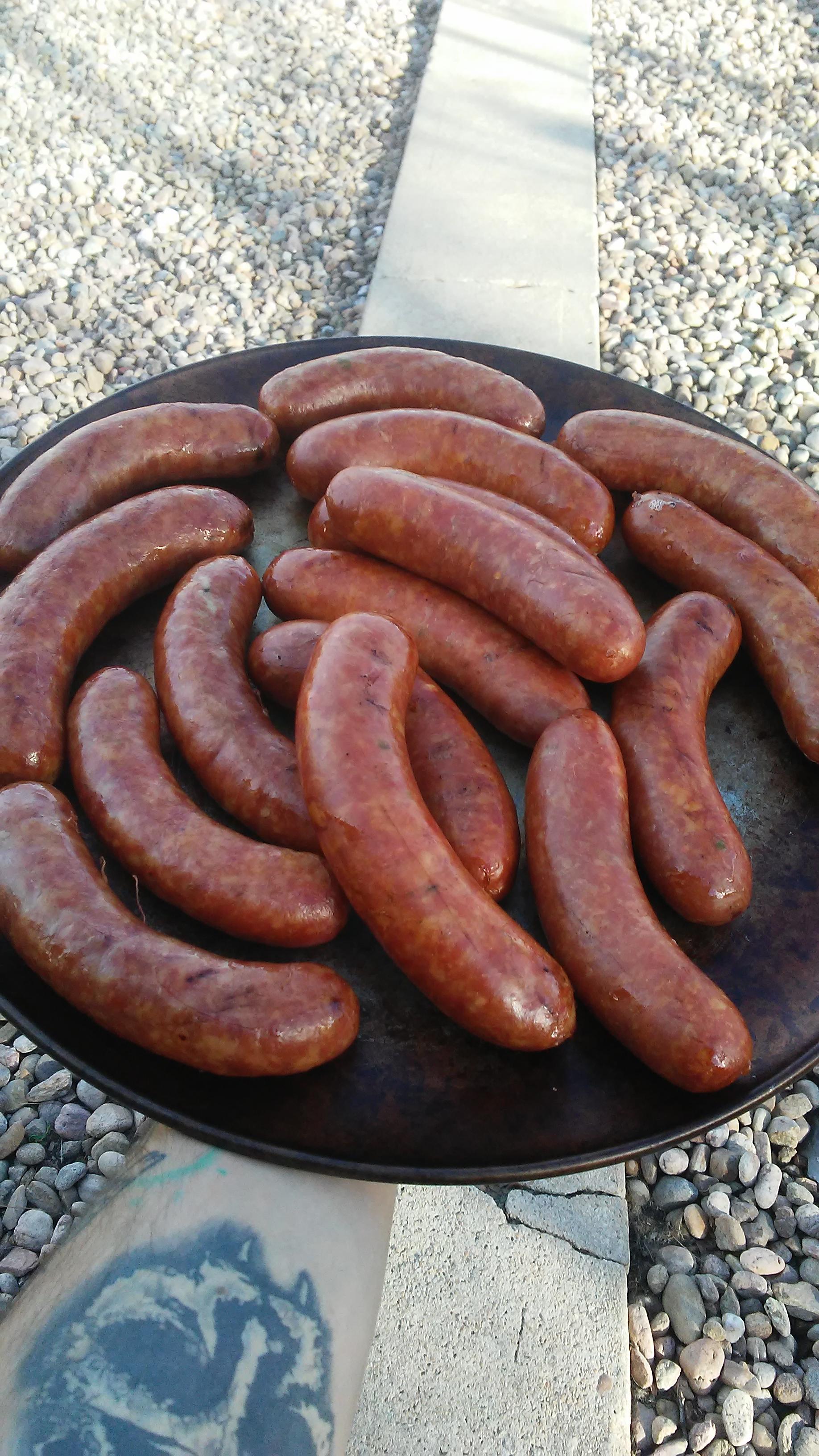 My finished product! Who wants some homemade/smoked pork sausage? r/BBQ
