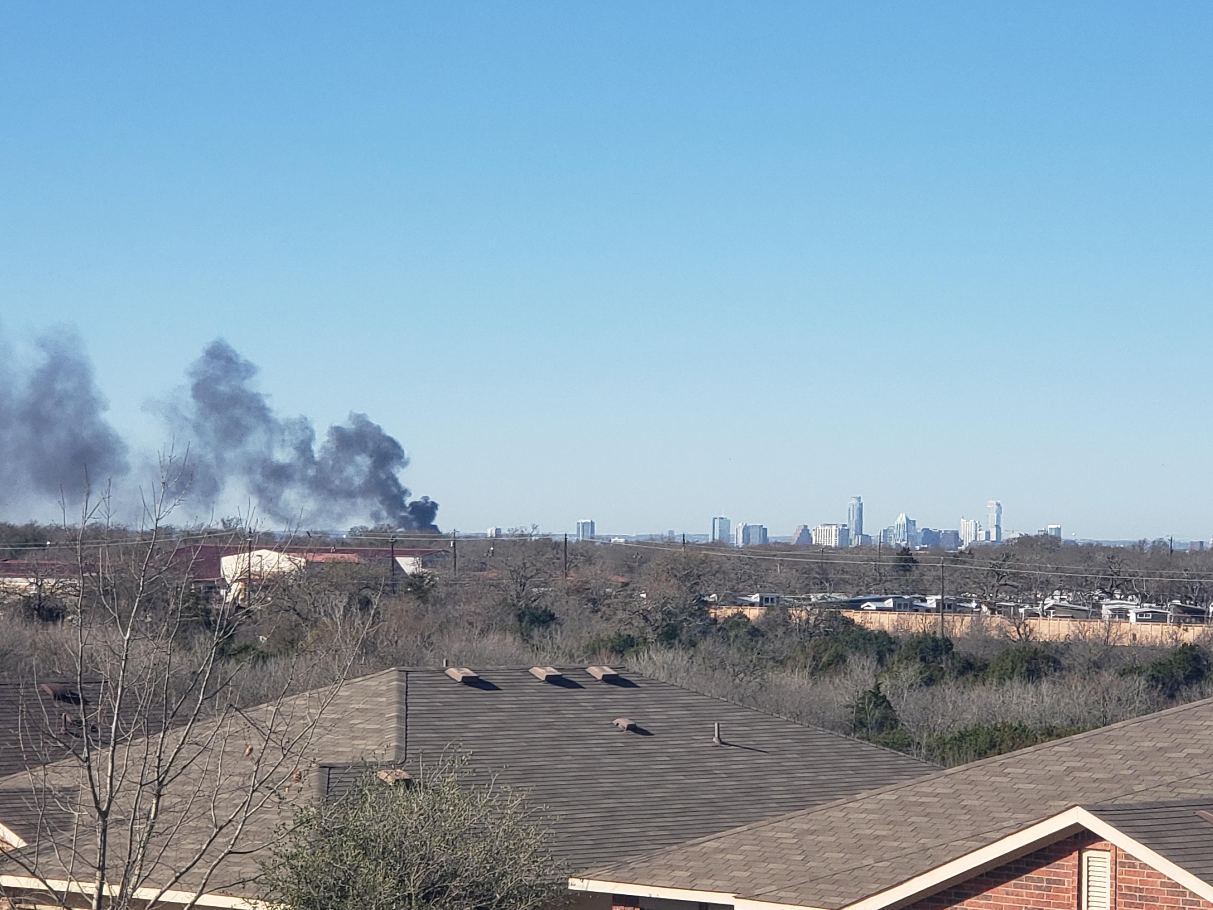 Fire in Austin? Pic taken from Decker Lake area r/Austin