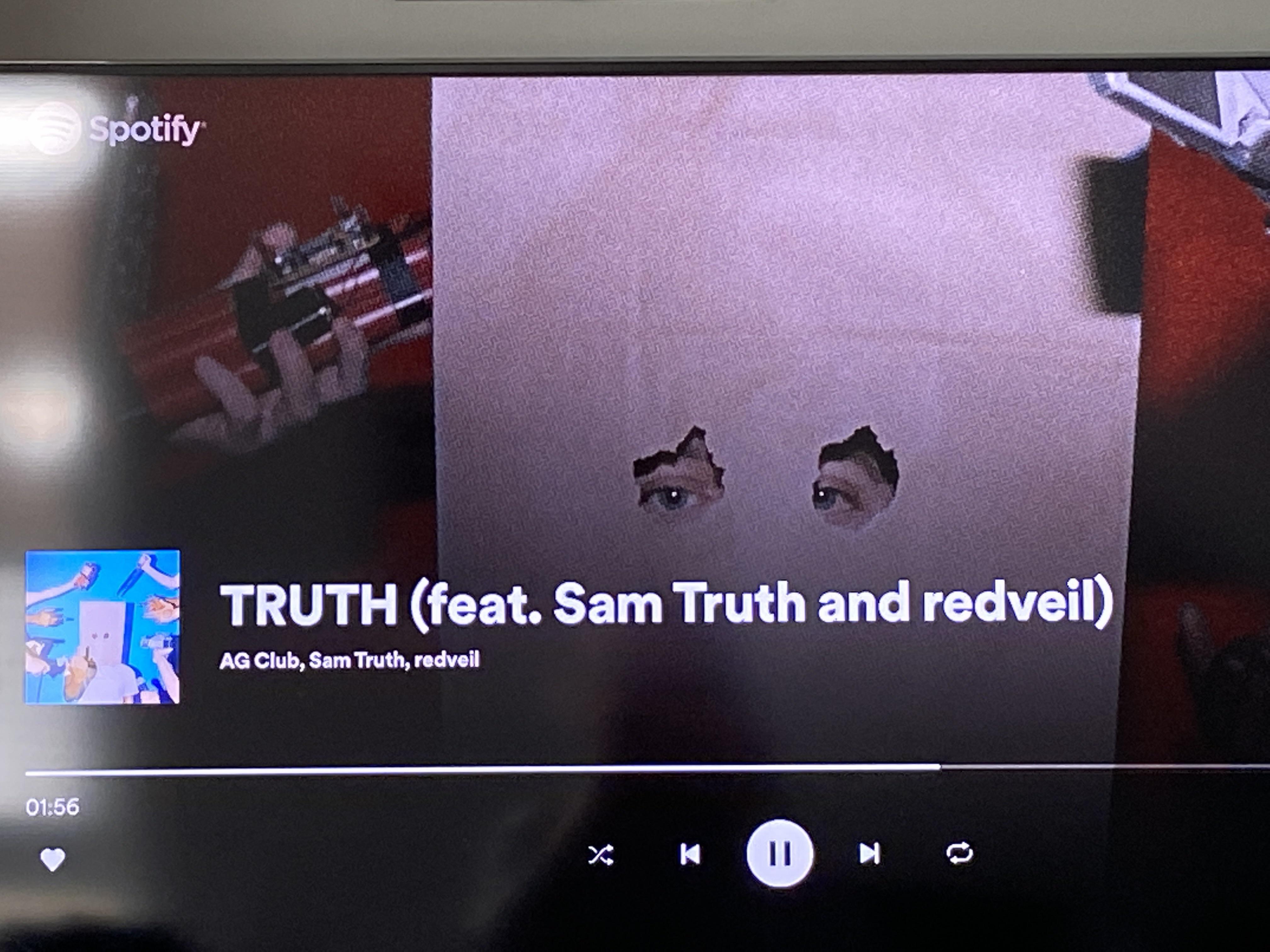 Spotify on Apple TV Is there a way that the timeline, the play button
