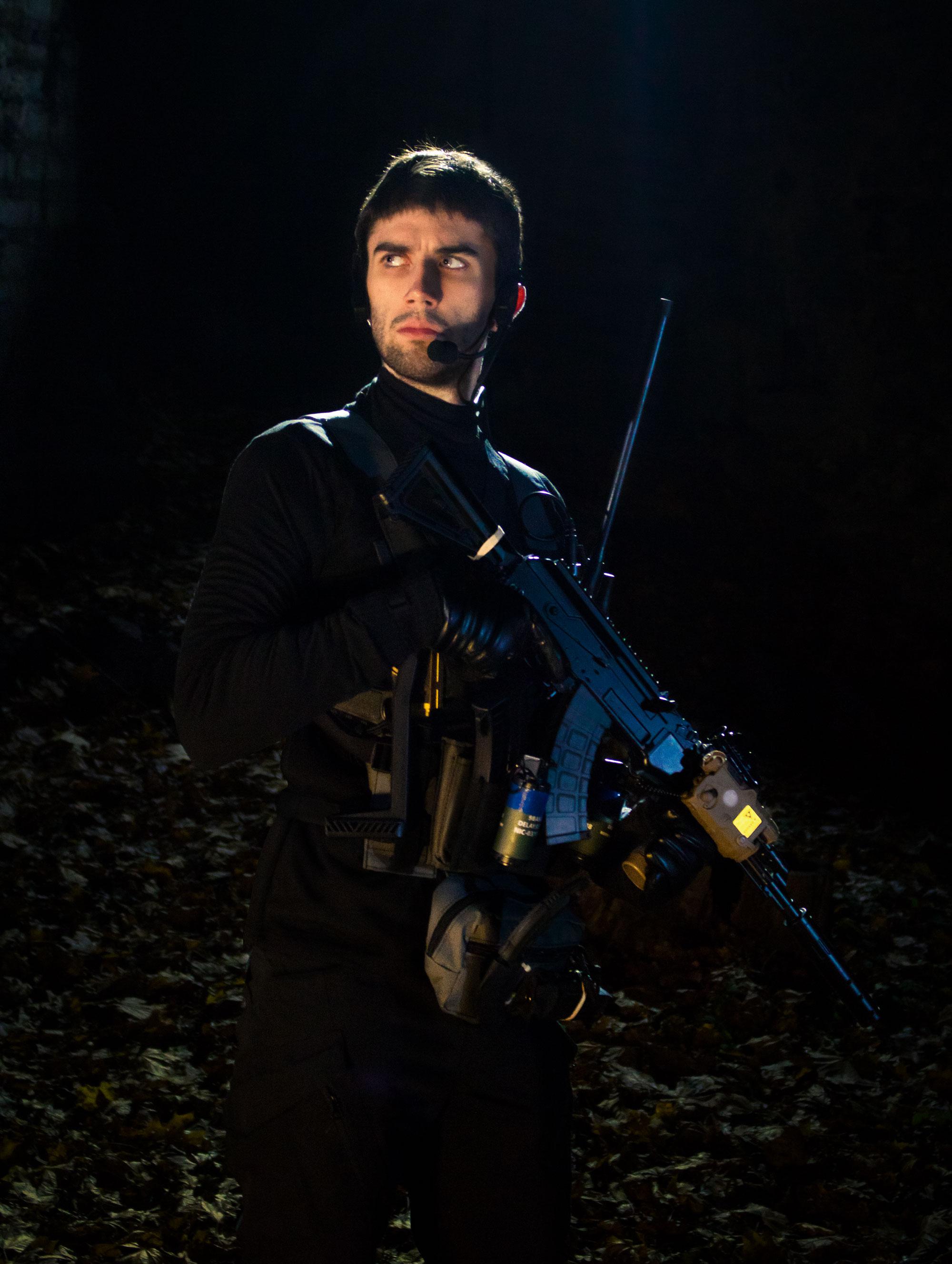 189 best Chris Redfield images on Pholder Residentevil, Gaymers and