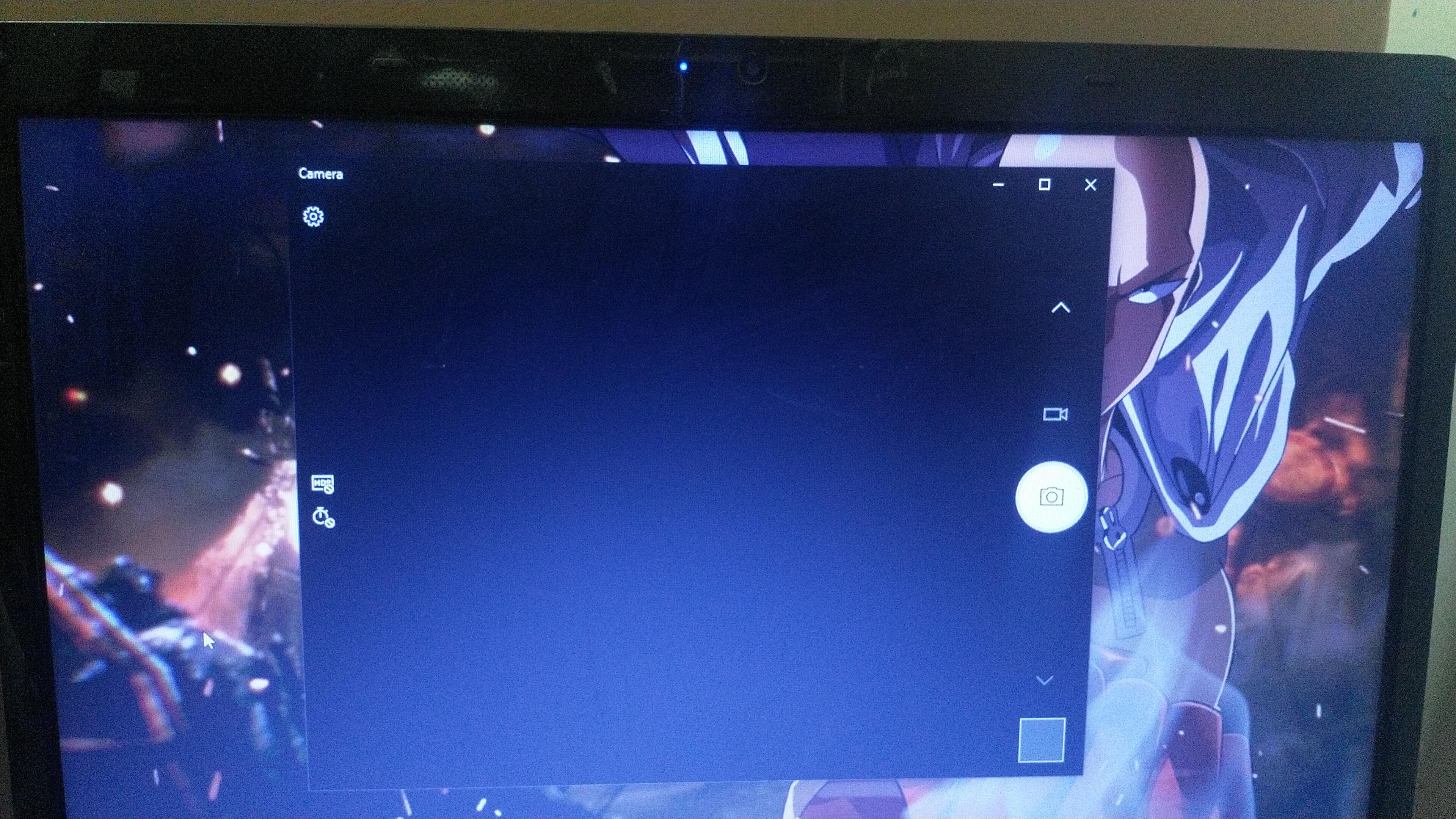 As you can see the webcam light turns on, but there's no output, I dont