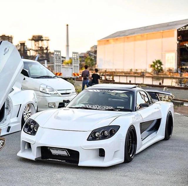 Rx7 Wide Body Kit Veilside