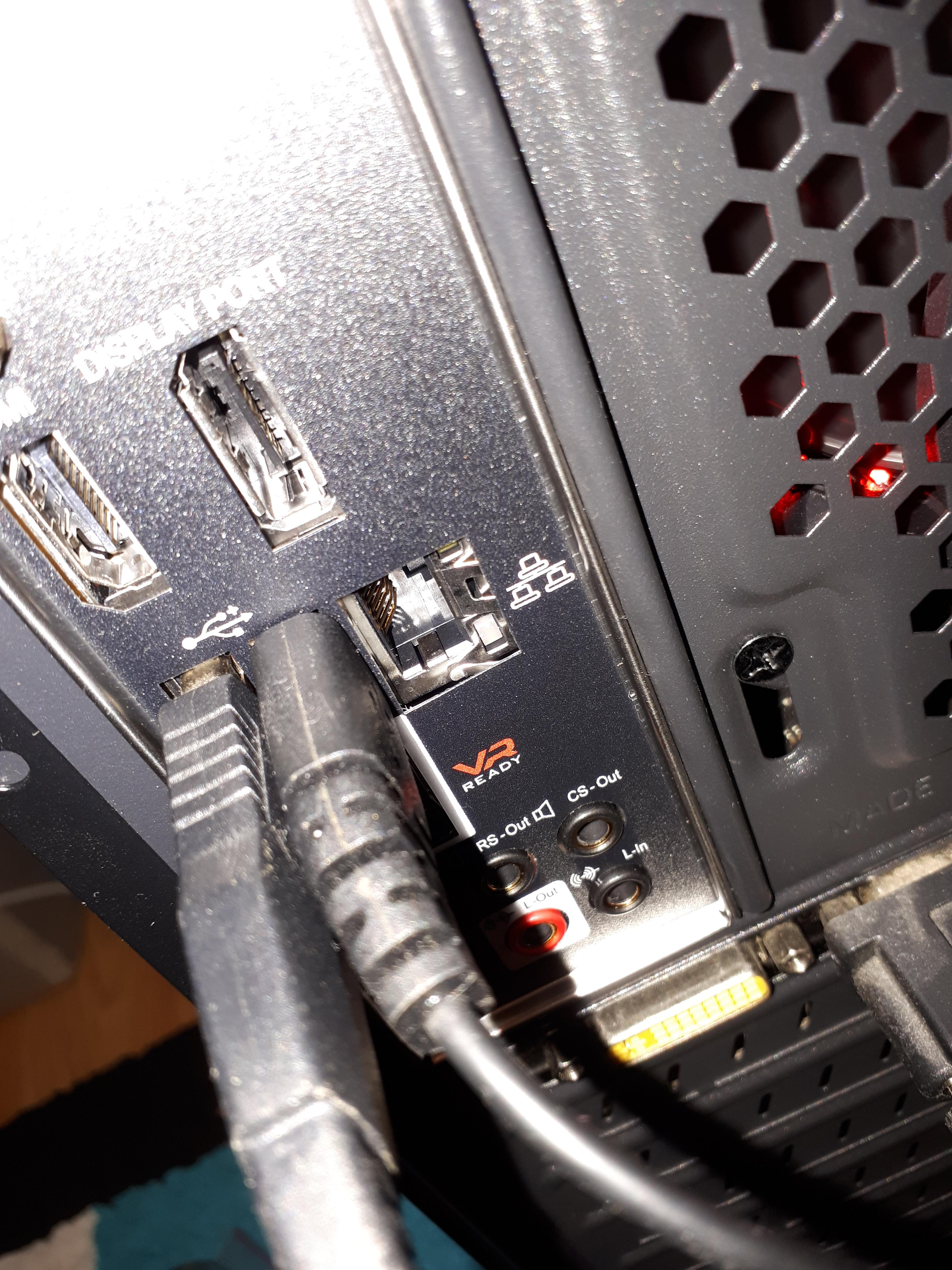 cable doesn't fit in. Why r/BulletBarry