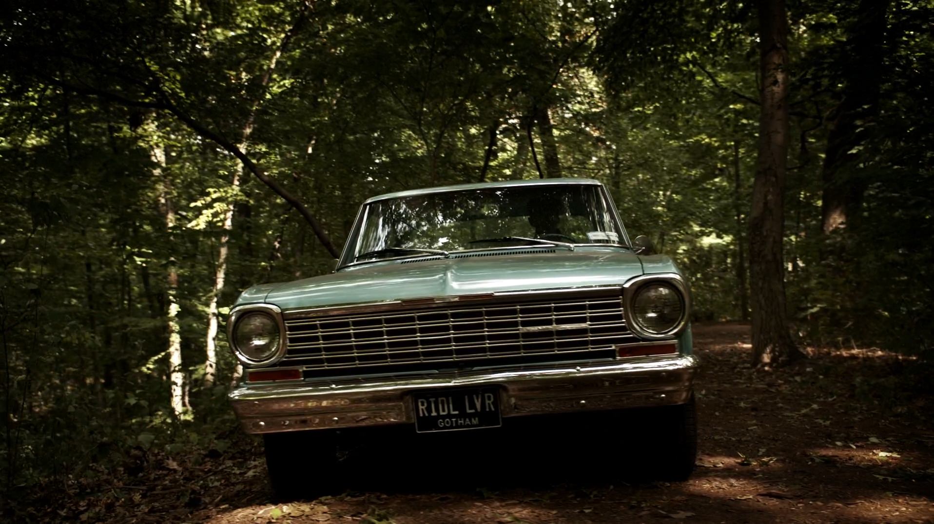 Car used in the show "Gotham"...could someone identify? r/whatisthiscar