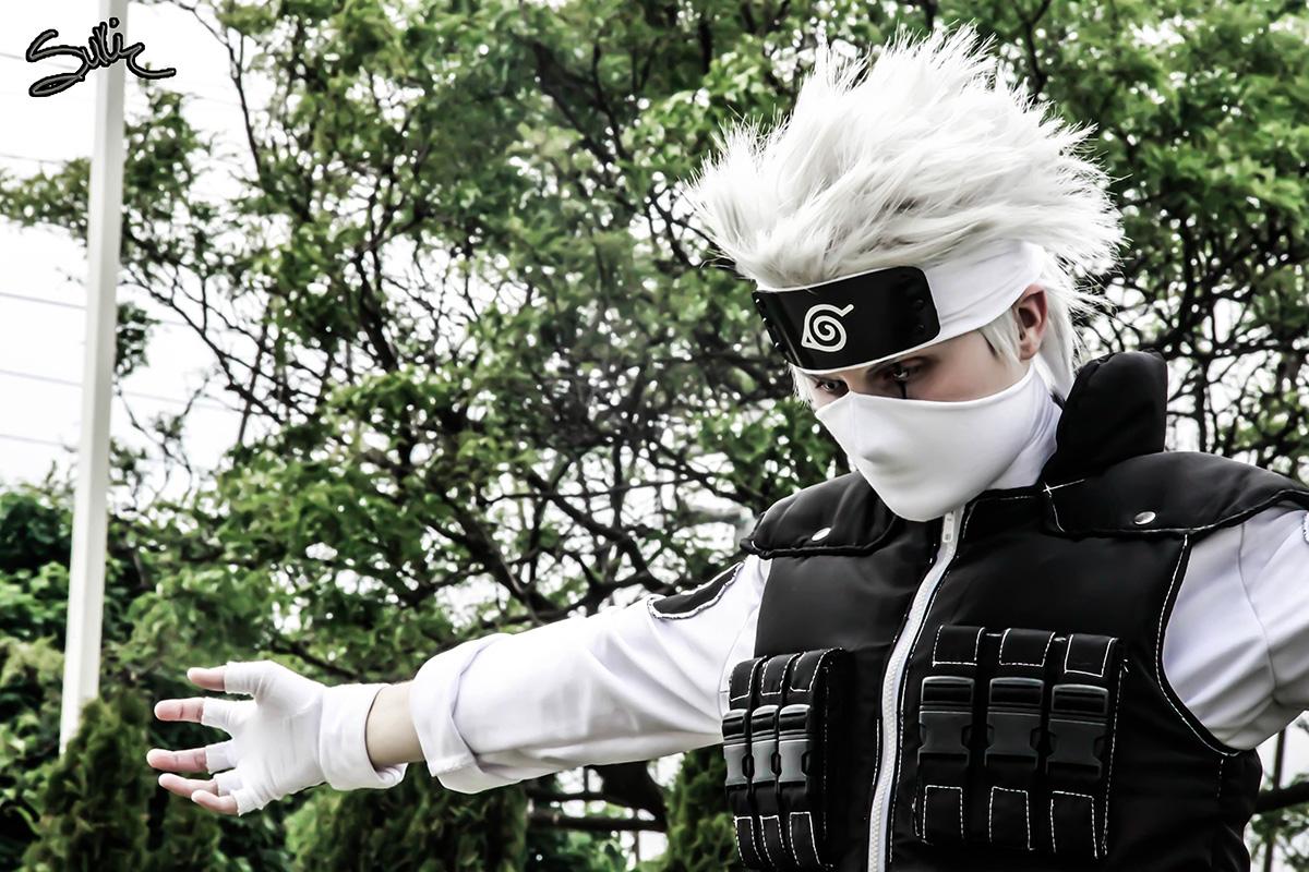 The best Naruto cosplay I've ever come across Tsukuyomi Kakashi r/Naruto