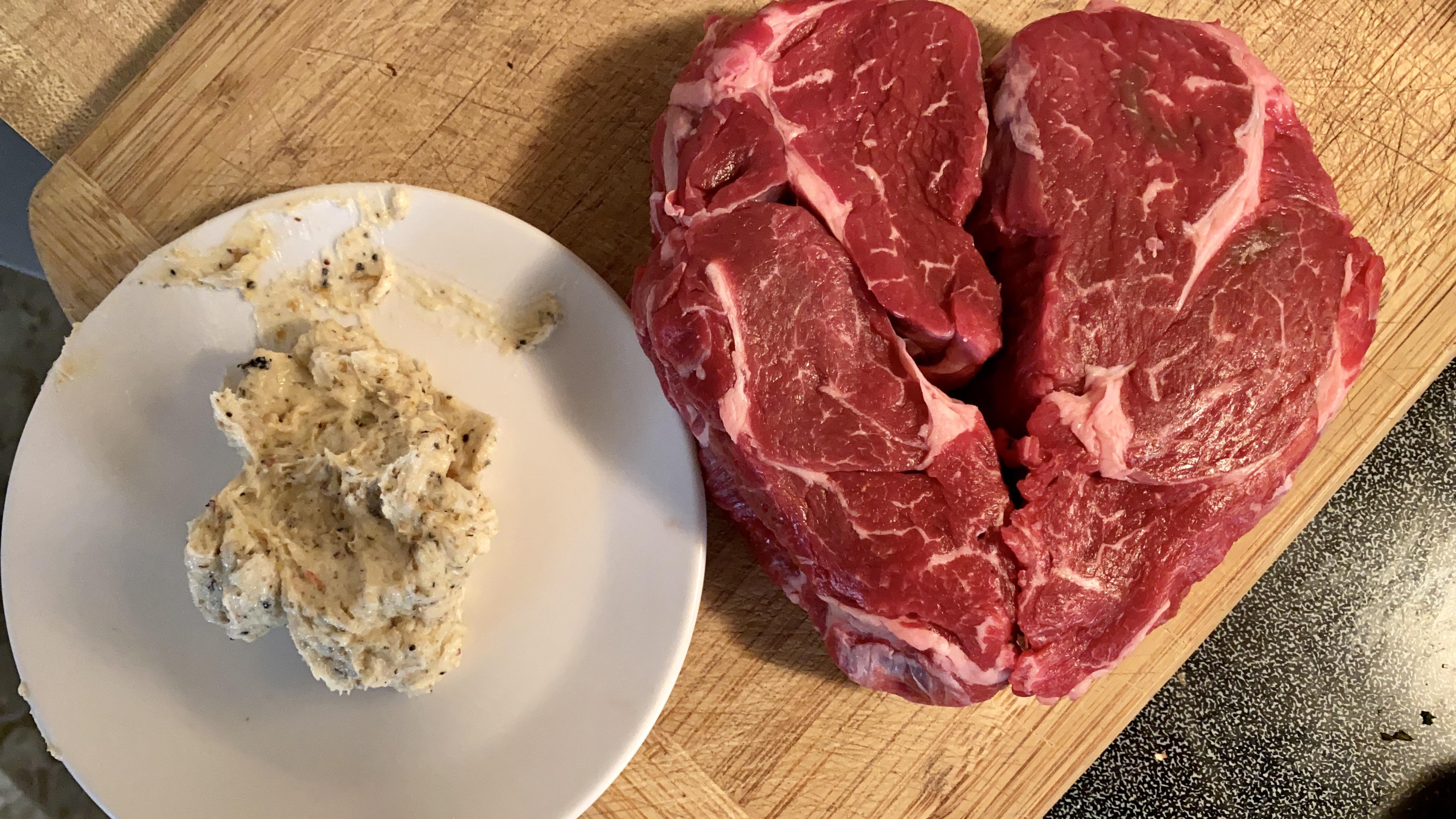 Any love for Poor Mans Ribeye? ️ Chuck Eye Steak with Seasoned Butter r/steak