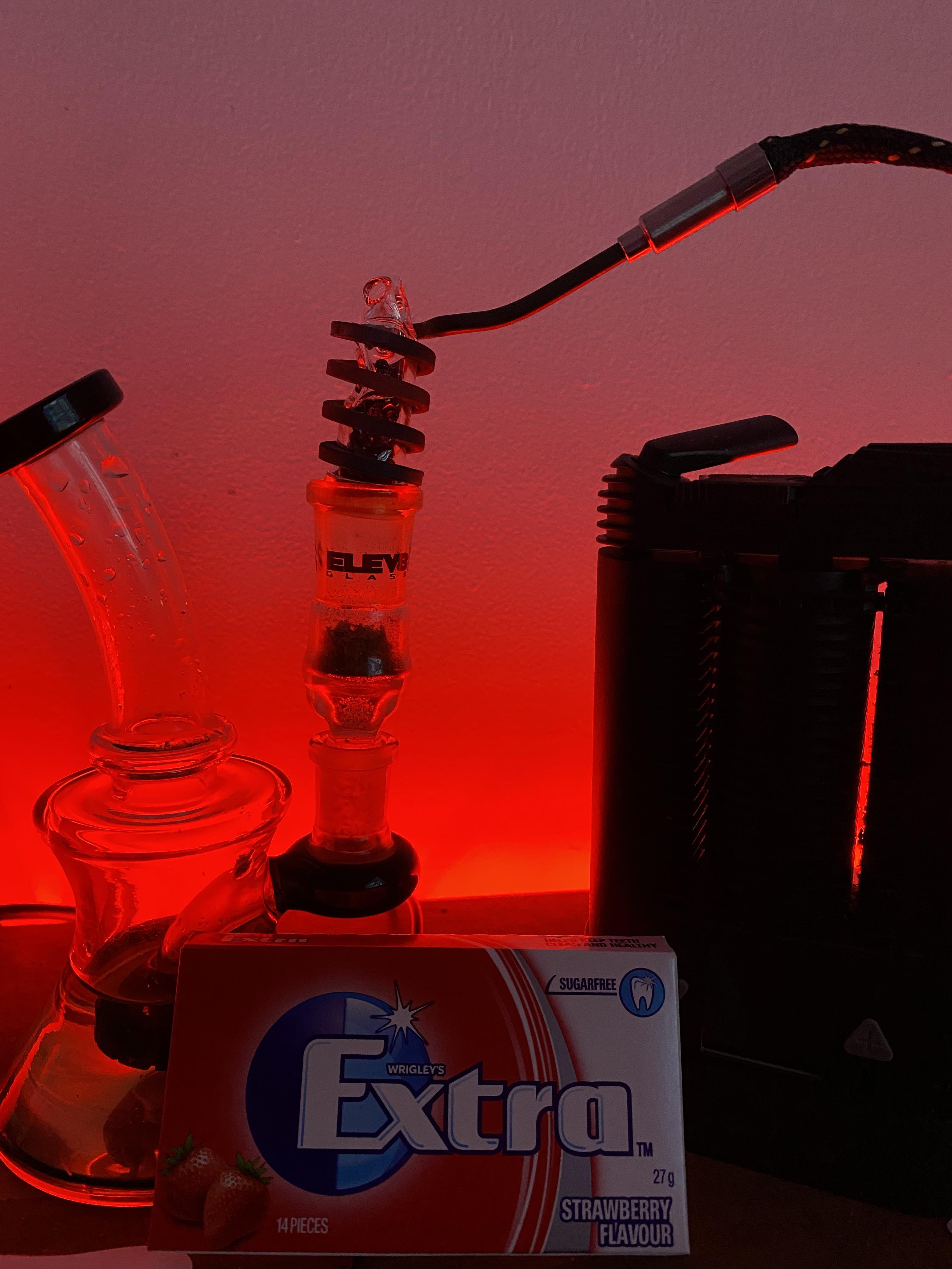 Anyone else chew gum while vaping? r/vaporents