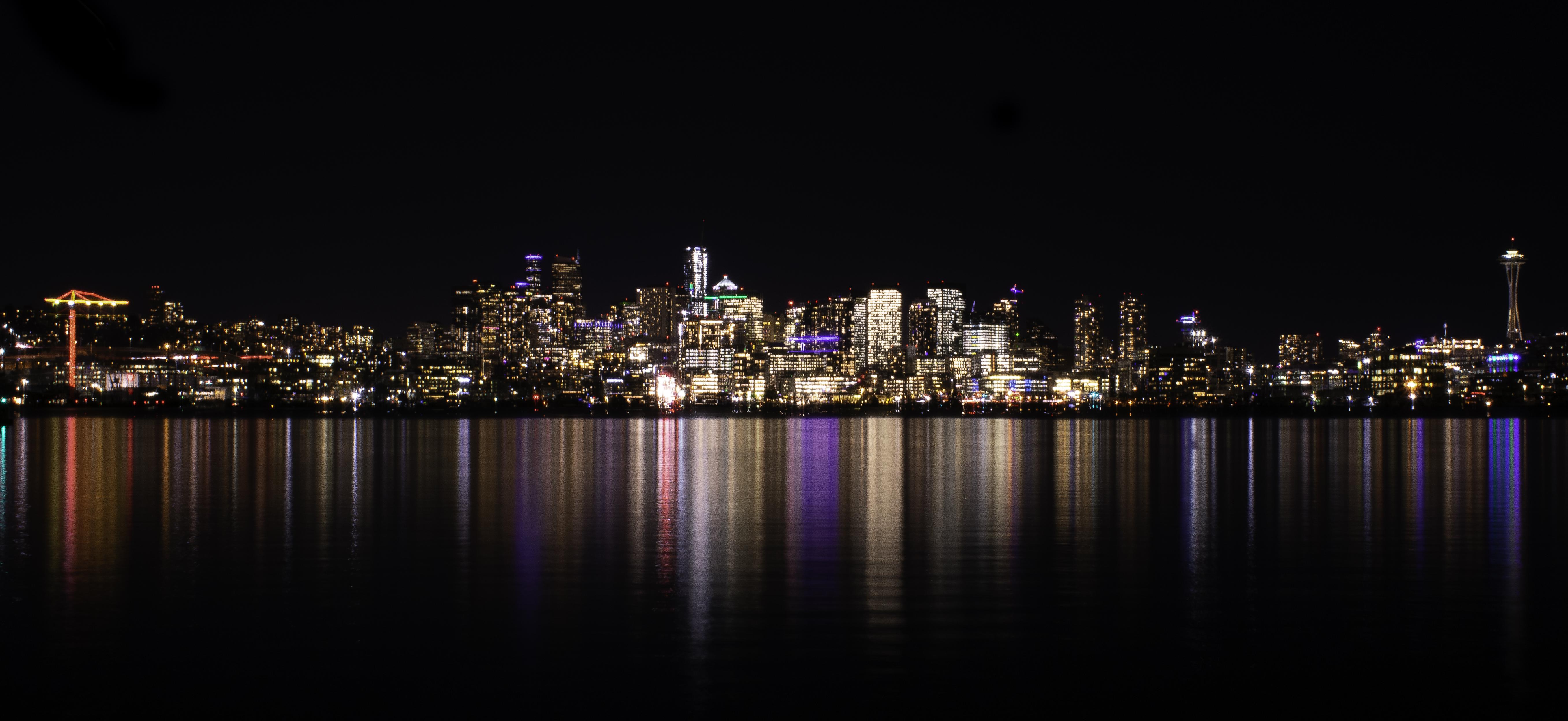 Seattle lights at night r/Seattle