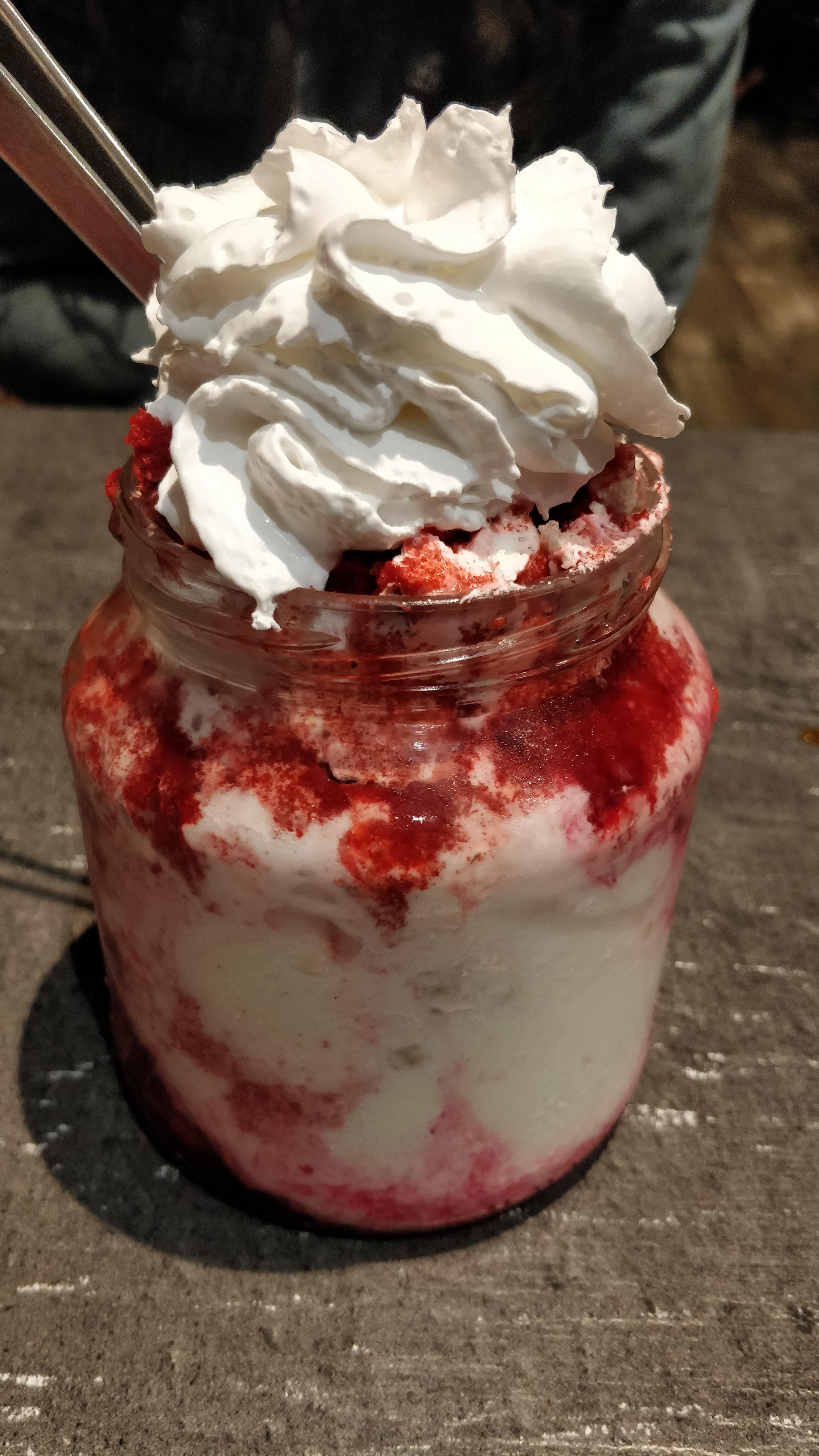 [I ATE] Red Velvet Sundae food